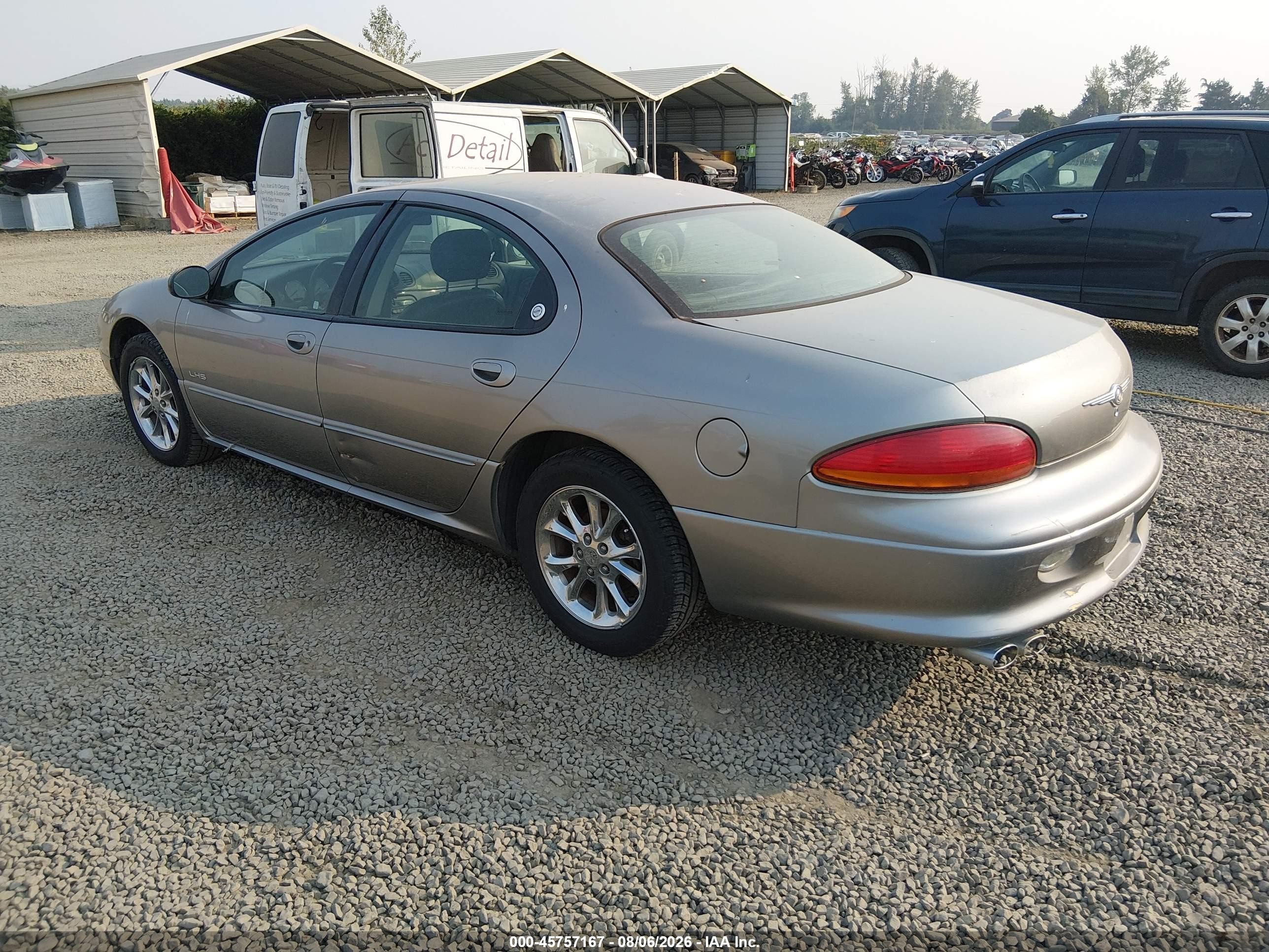 1999 Chrysler Lhs   Silver vin: 2C3HC56G7XH721678