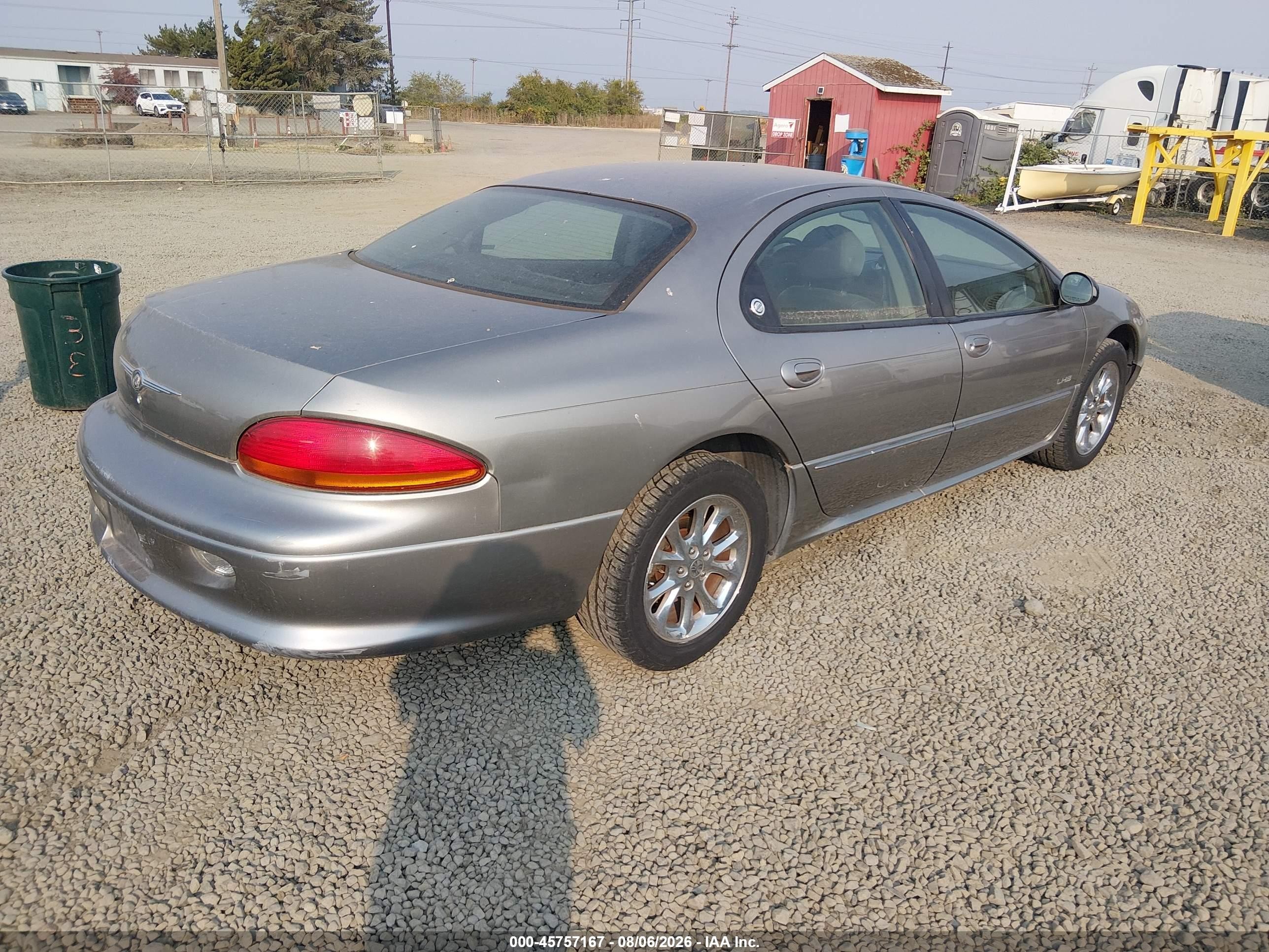 1999 Chrysler Lhs   Silver vin: 2C3HC56G7XH721678