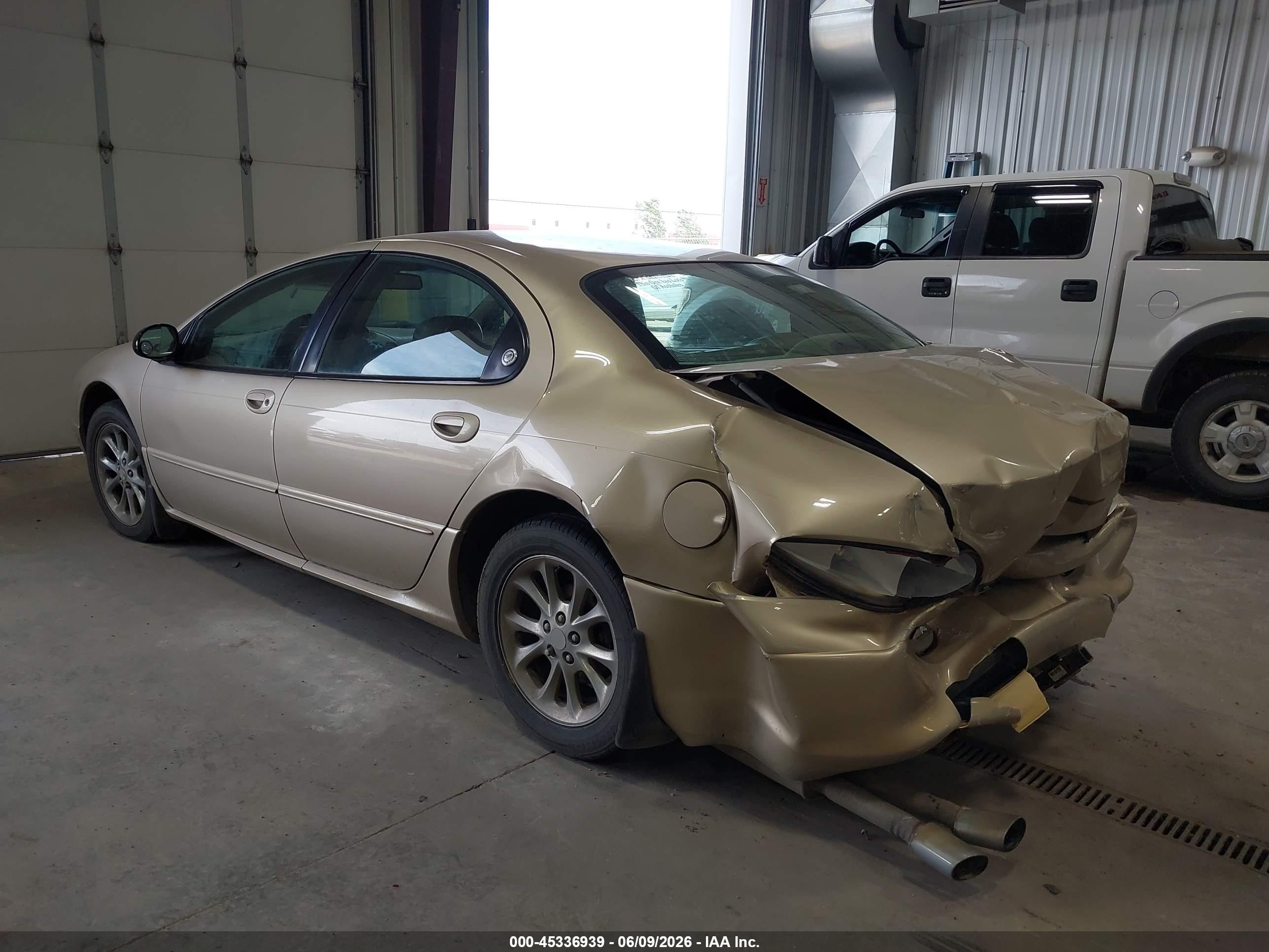 1999 Chrysler Lhs   Gold vin: 2C3HC56G9XH657983