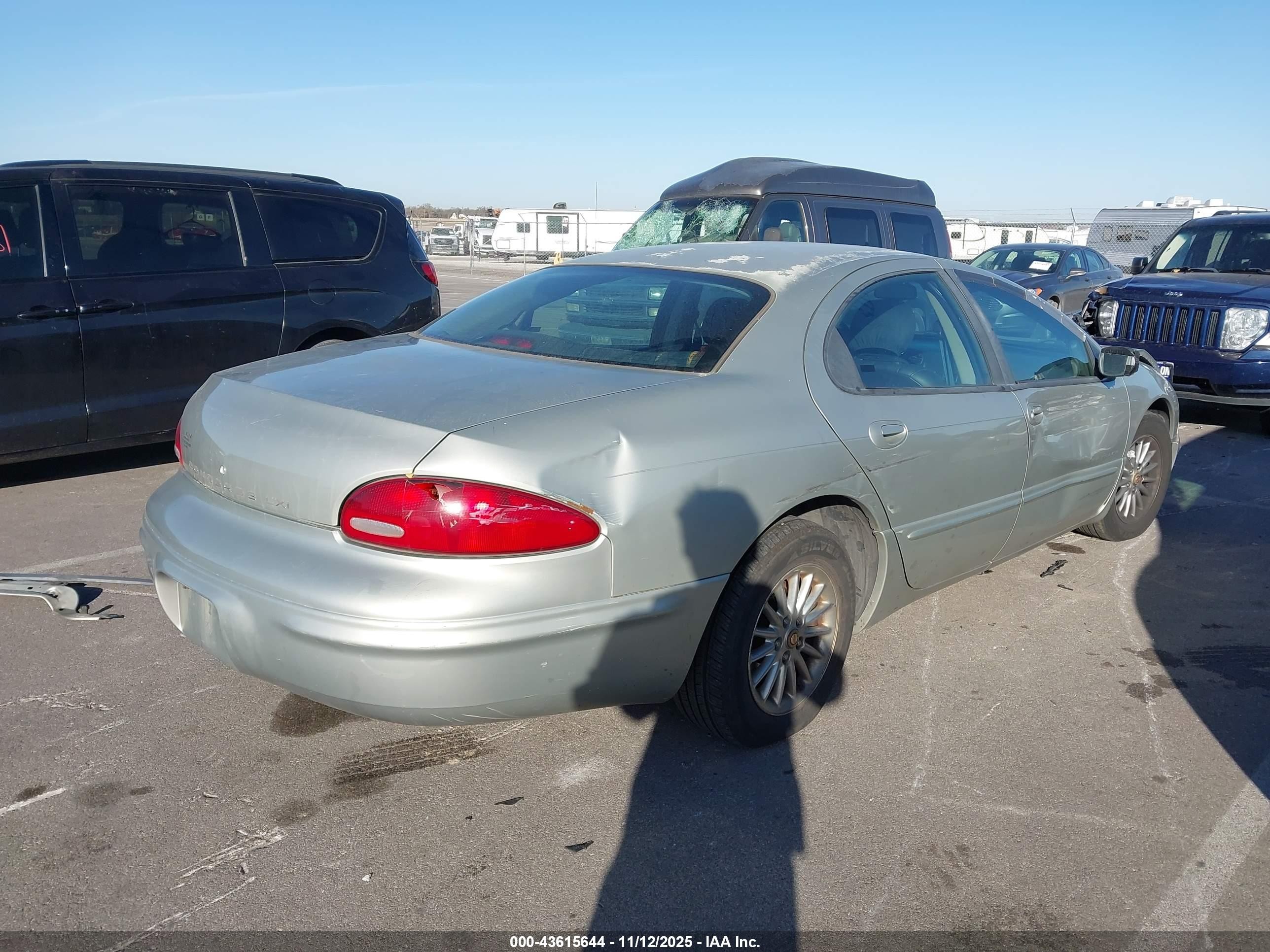 2000 Chrysler Concorde Lxi Gold vin: 2C3HD36J0YH270933