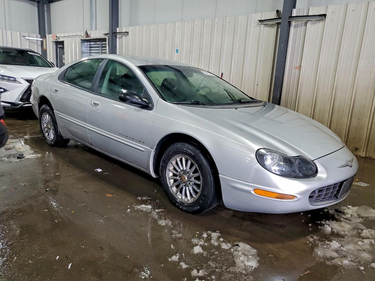 2000 Chrysler Concorde Lxi Silver vin: 2C3HD36J4YH384806