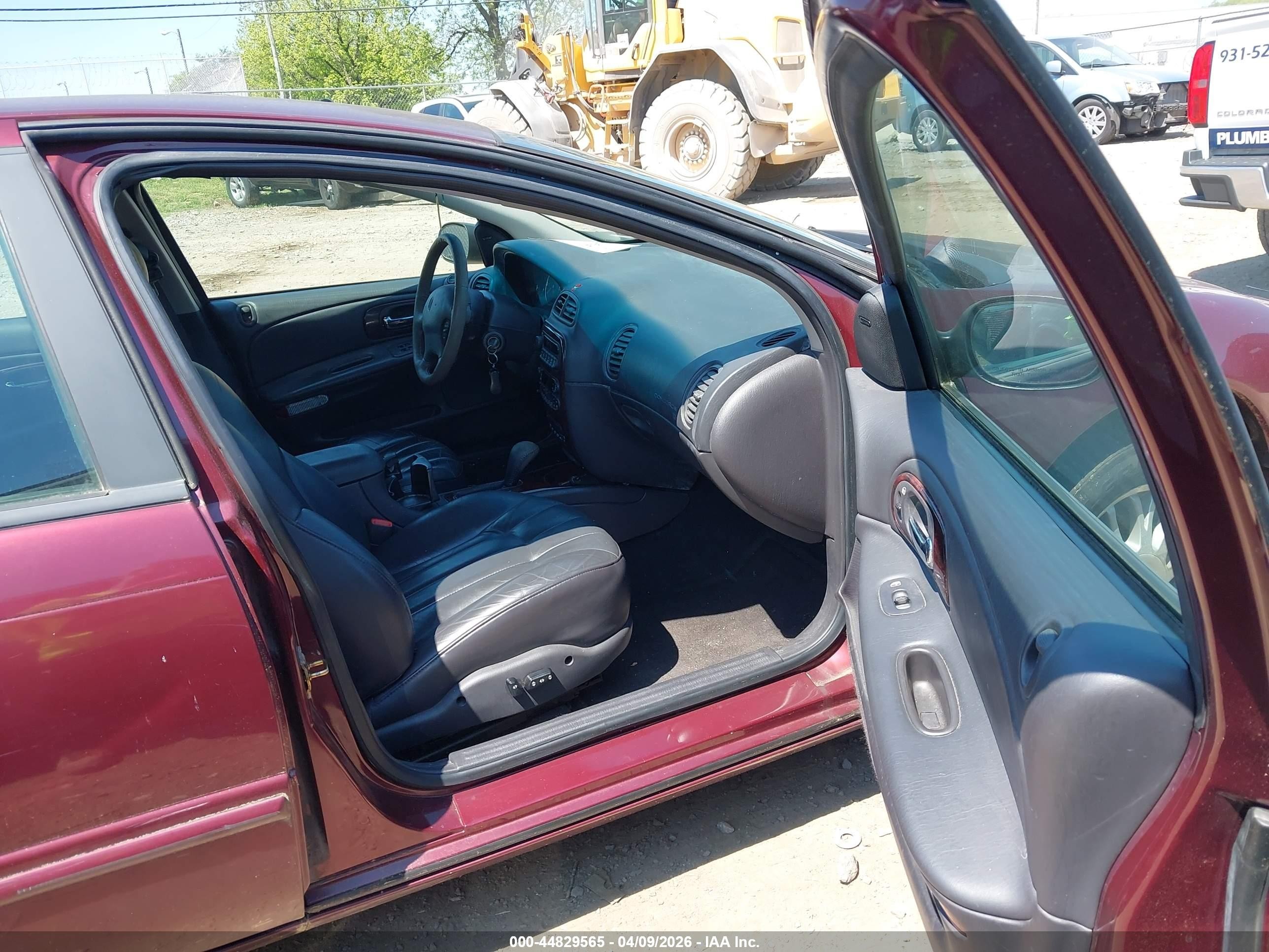 2000 Chrysler Concorde Lxi Фиолетовый vin: 2C3HD36J8YH370293