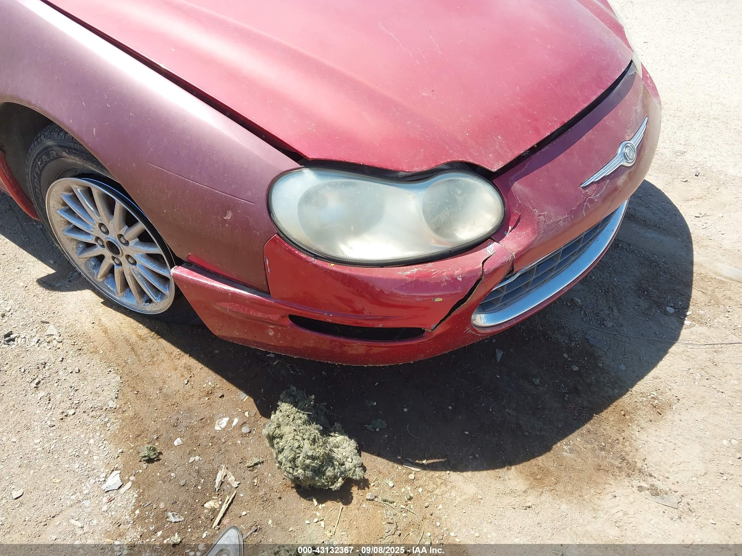 2000 Chrysler Concorde Lxi Red vin: 2C3HD36J8YH407858