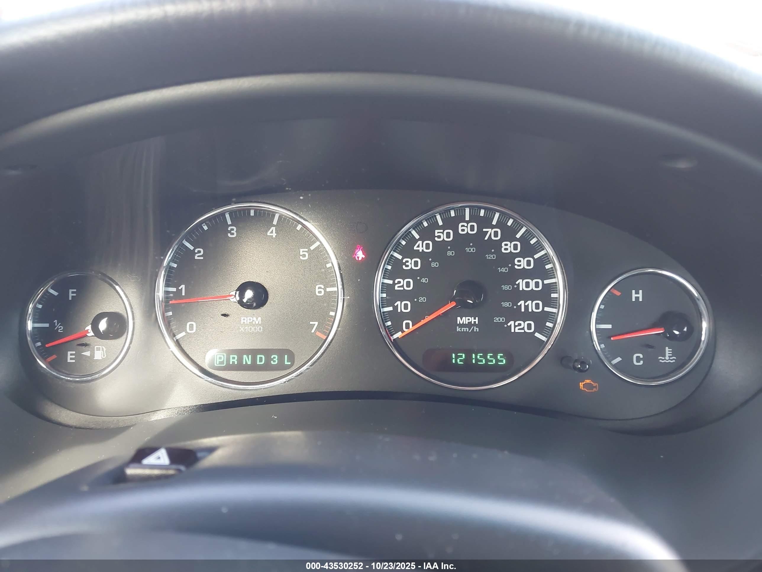 2001 Chrysler Concorde Lxi Red vin: 2C3HD36JX1H704751