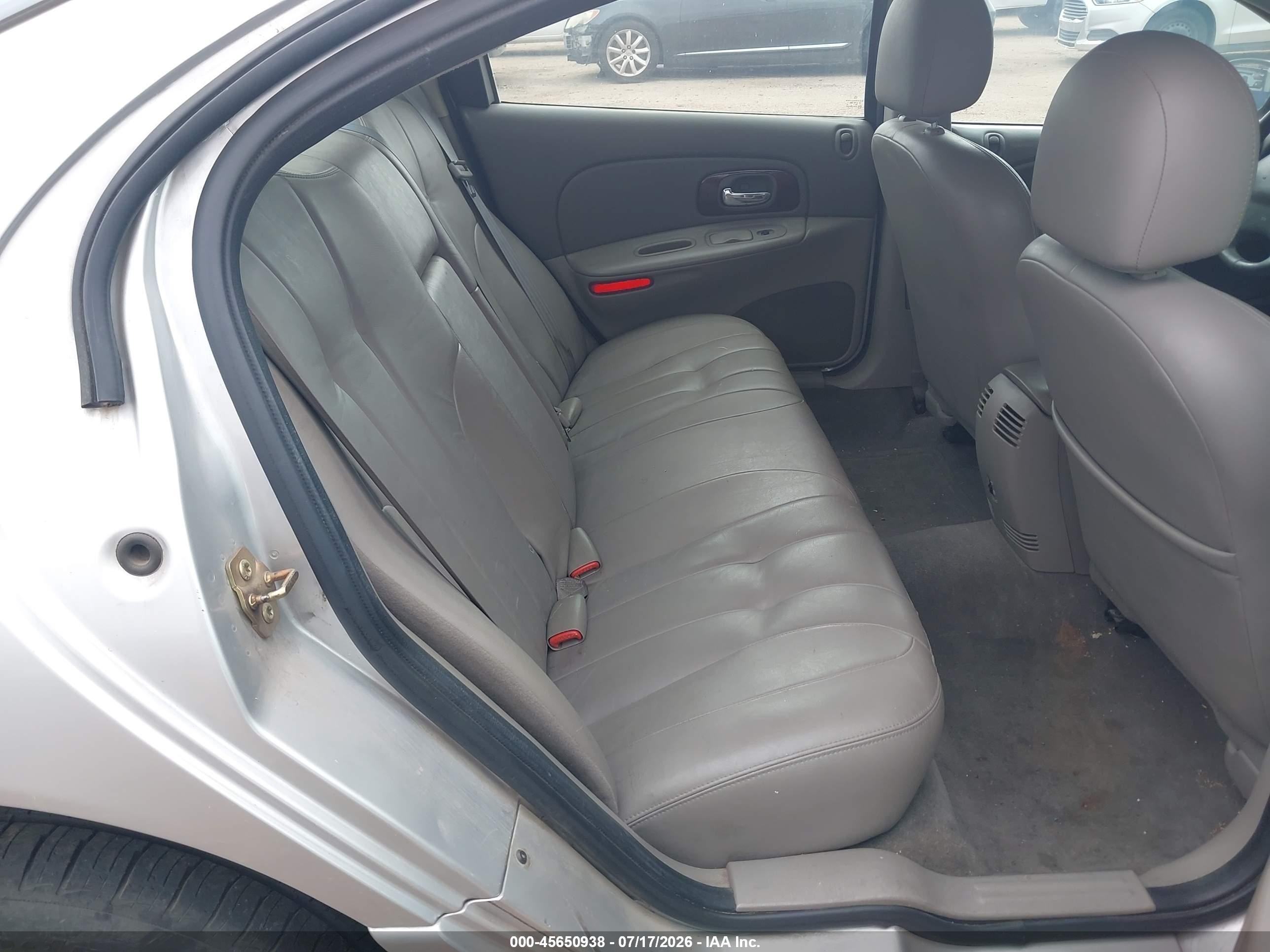 2004 Chrysler Concorde Lxi Серебряный vin: 2C3HD36M04H655719