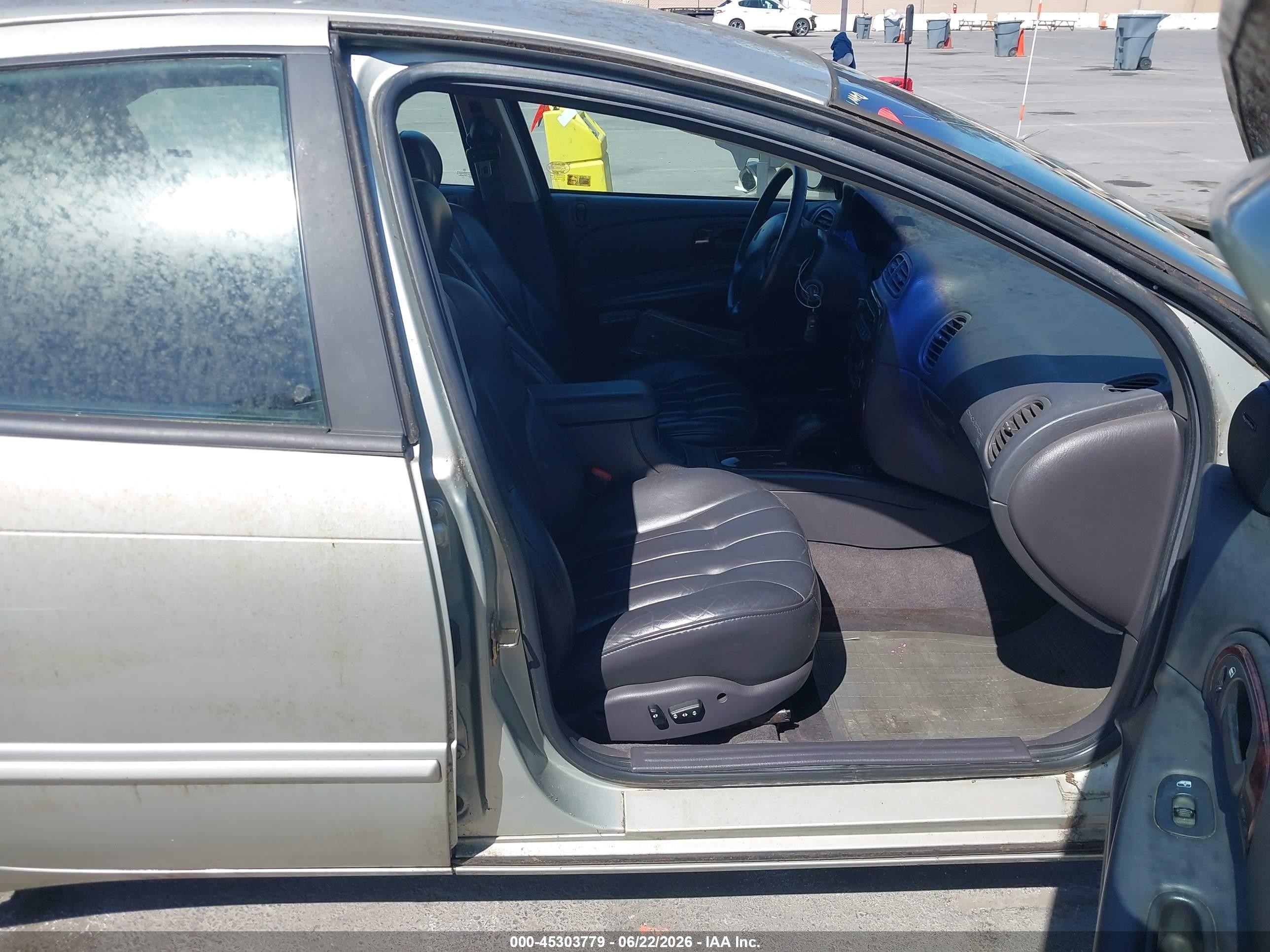 1999 Chrysler Concorde Lx Gray vin: 2C3HD46J6XH639668