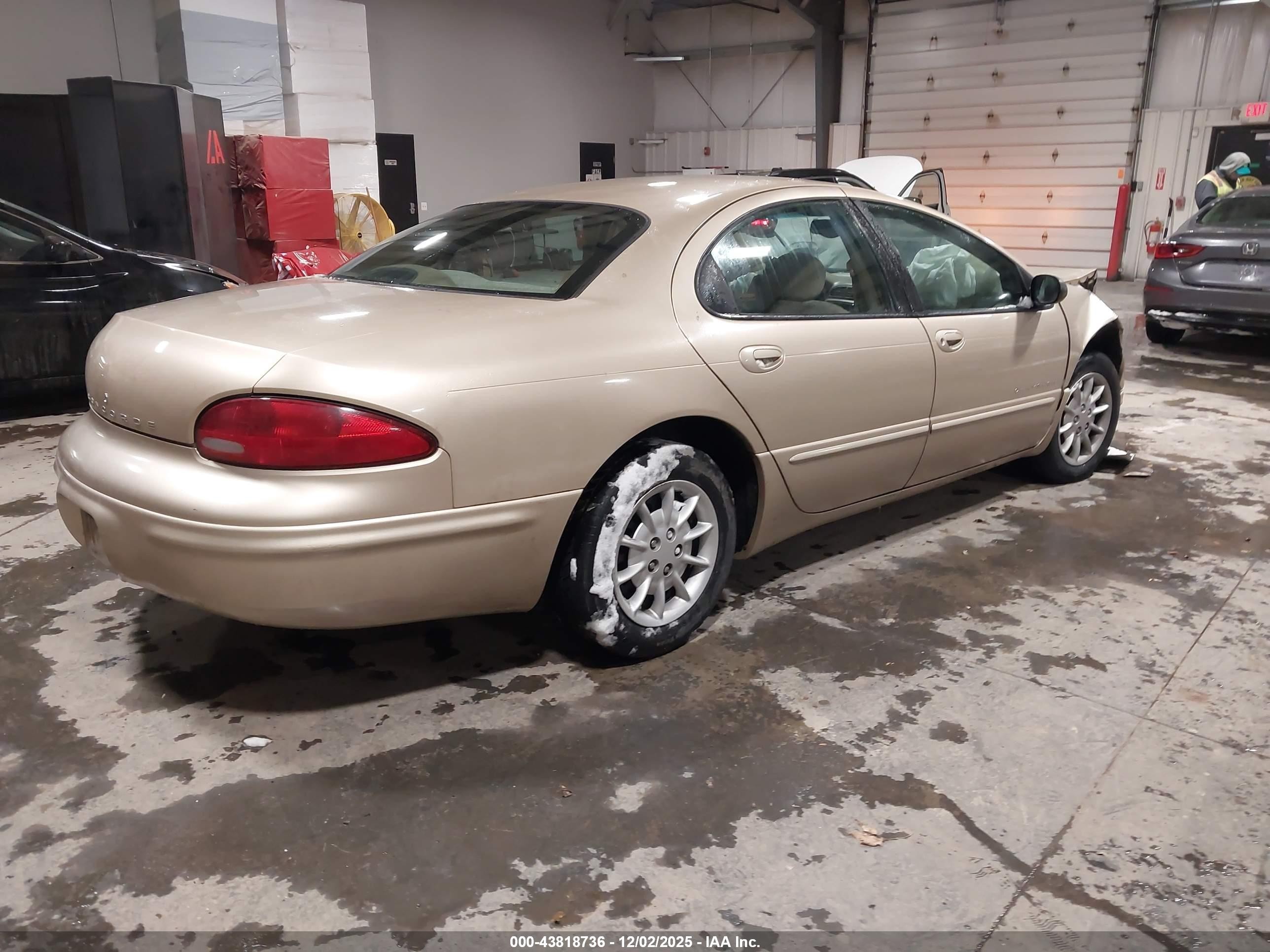 2000 Chrysler Concorde Lx Gold vin: 2C3HD46R3YH136140
