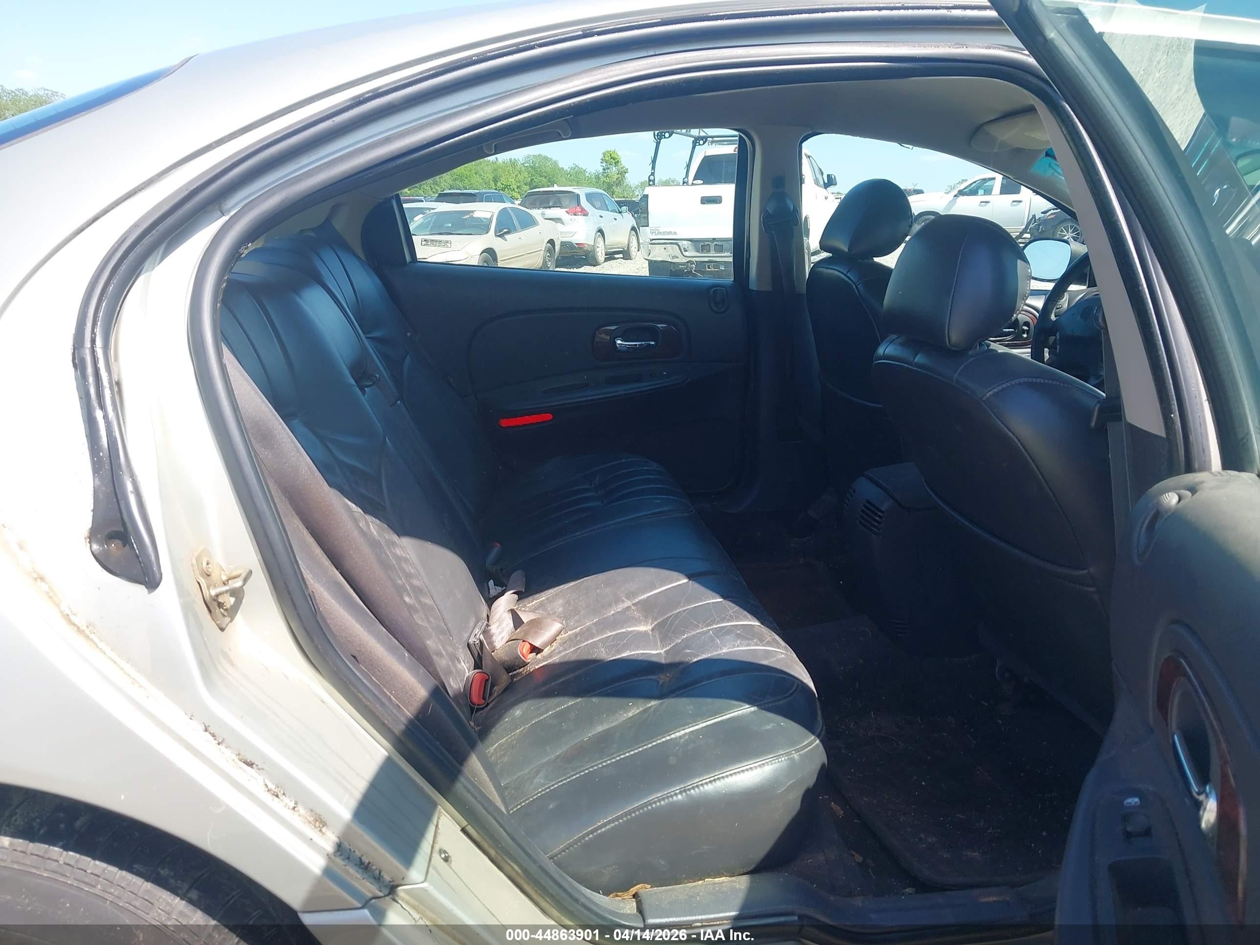 2000 Chrysler Concorde Lx Champagne vin: 2C3HD46R3YH169459