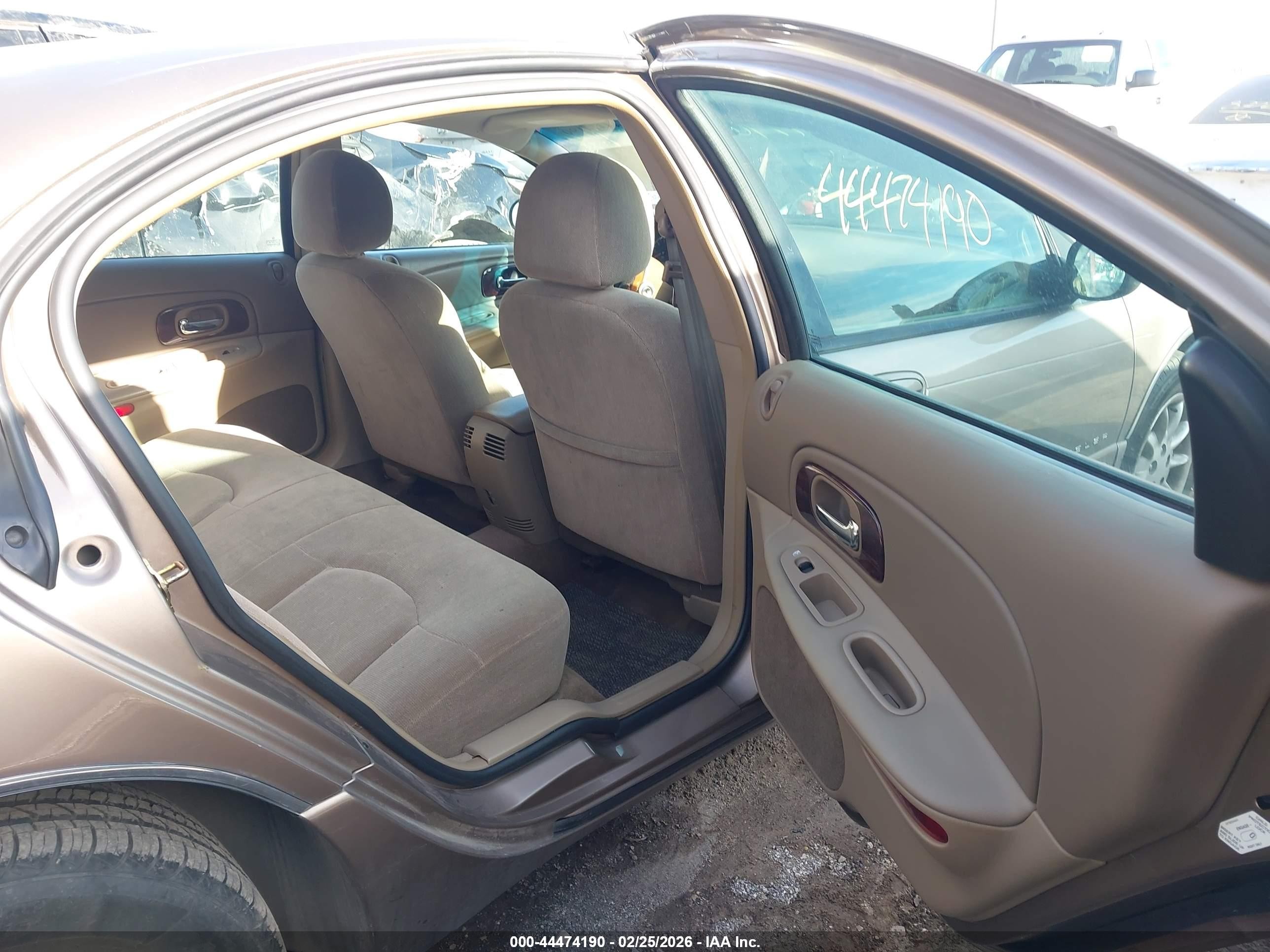 2001 Chrysler Concorde Lx Beige vin: 2C3HD46R41H581301