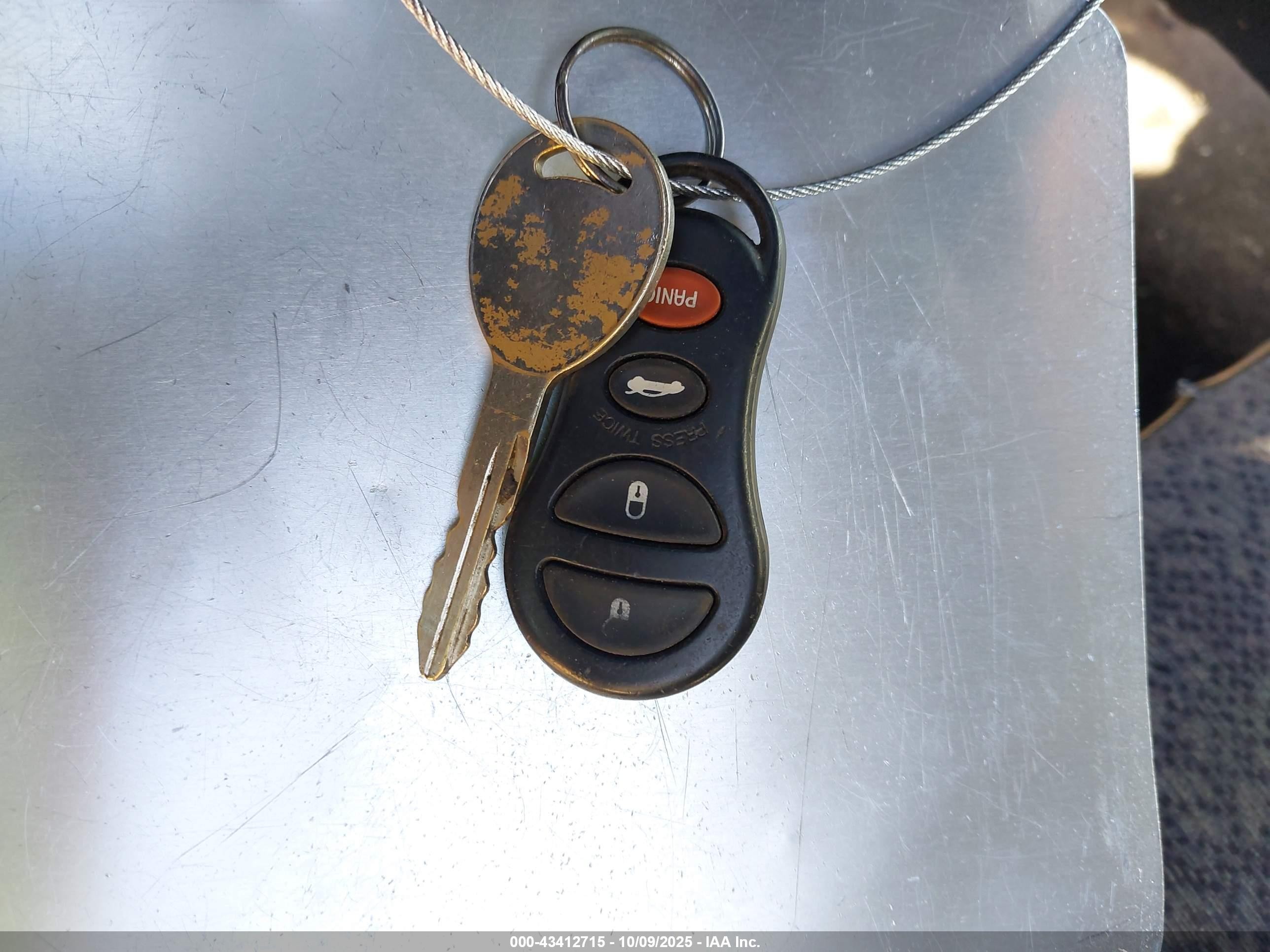 2000 Chrysler Concorde Lx Gold vin: 2C3HD46R4YH346522