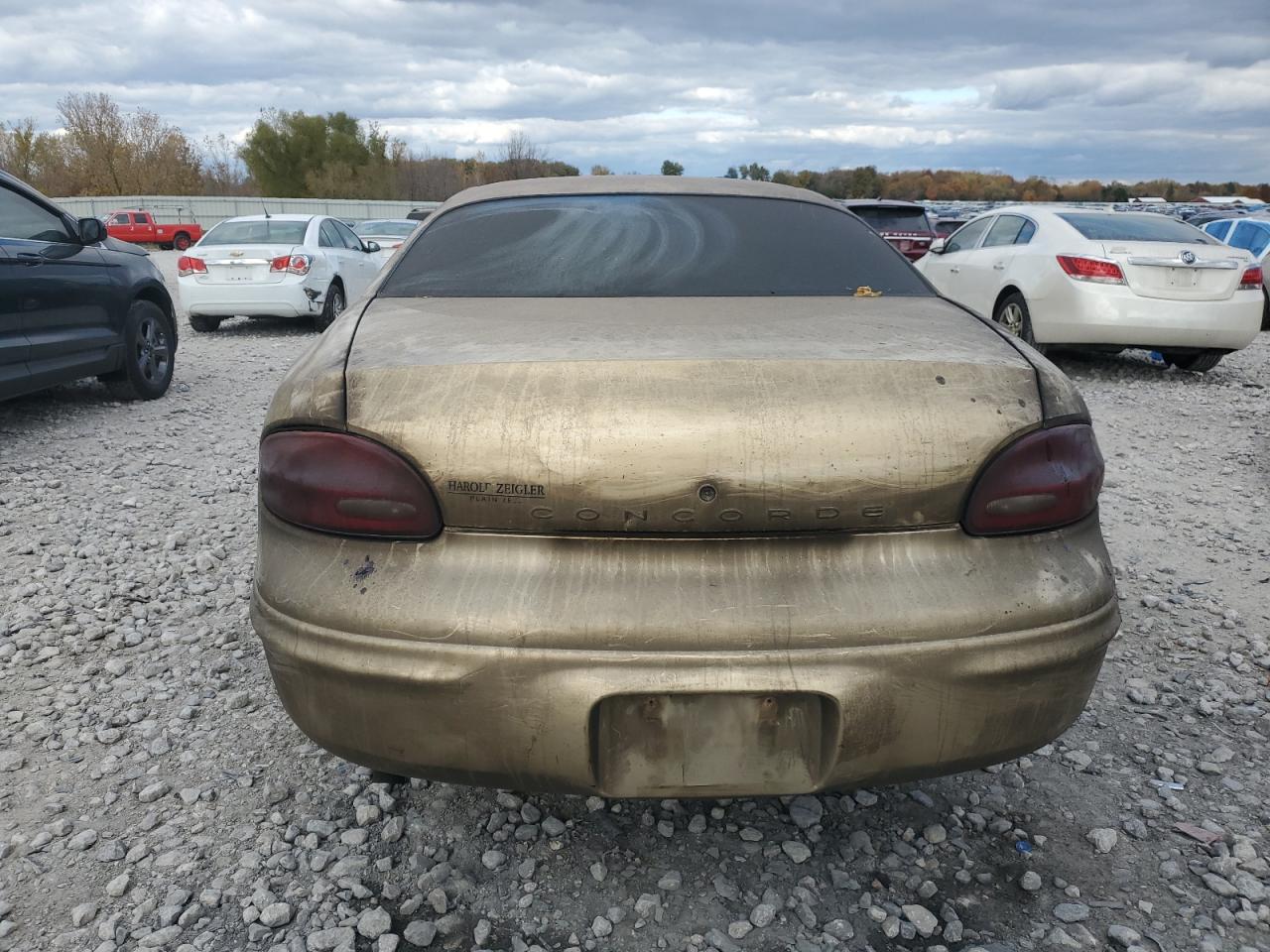 2000 Chrysler Concorde Lx Cream vin: 2C3HD46R5YH351504