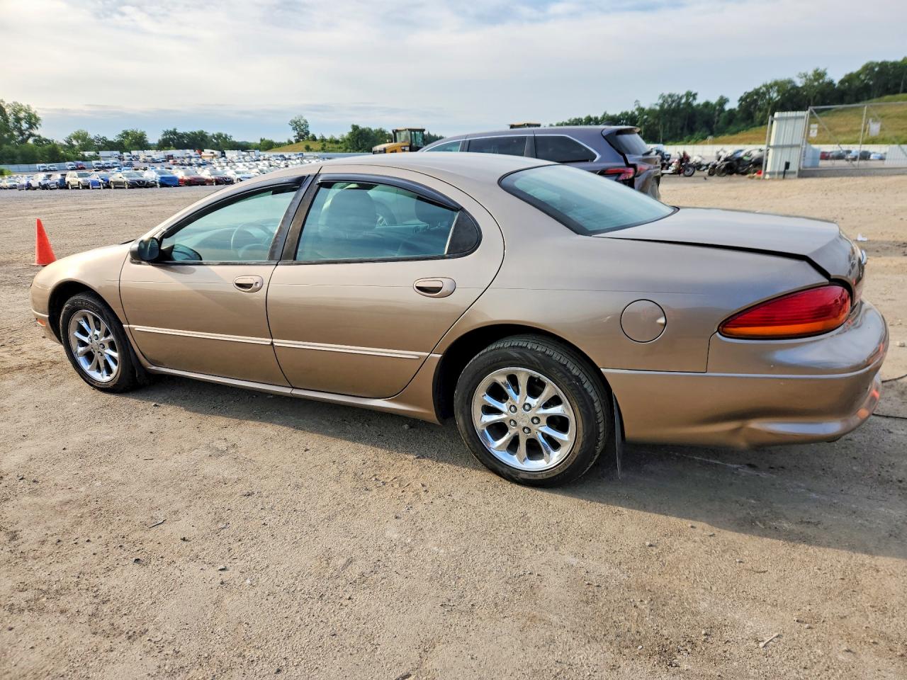 2002 Chrysler Concorde Lx Tan vin: 2C3HD46R62H181208