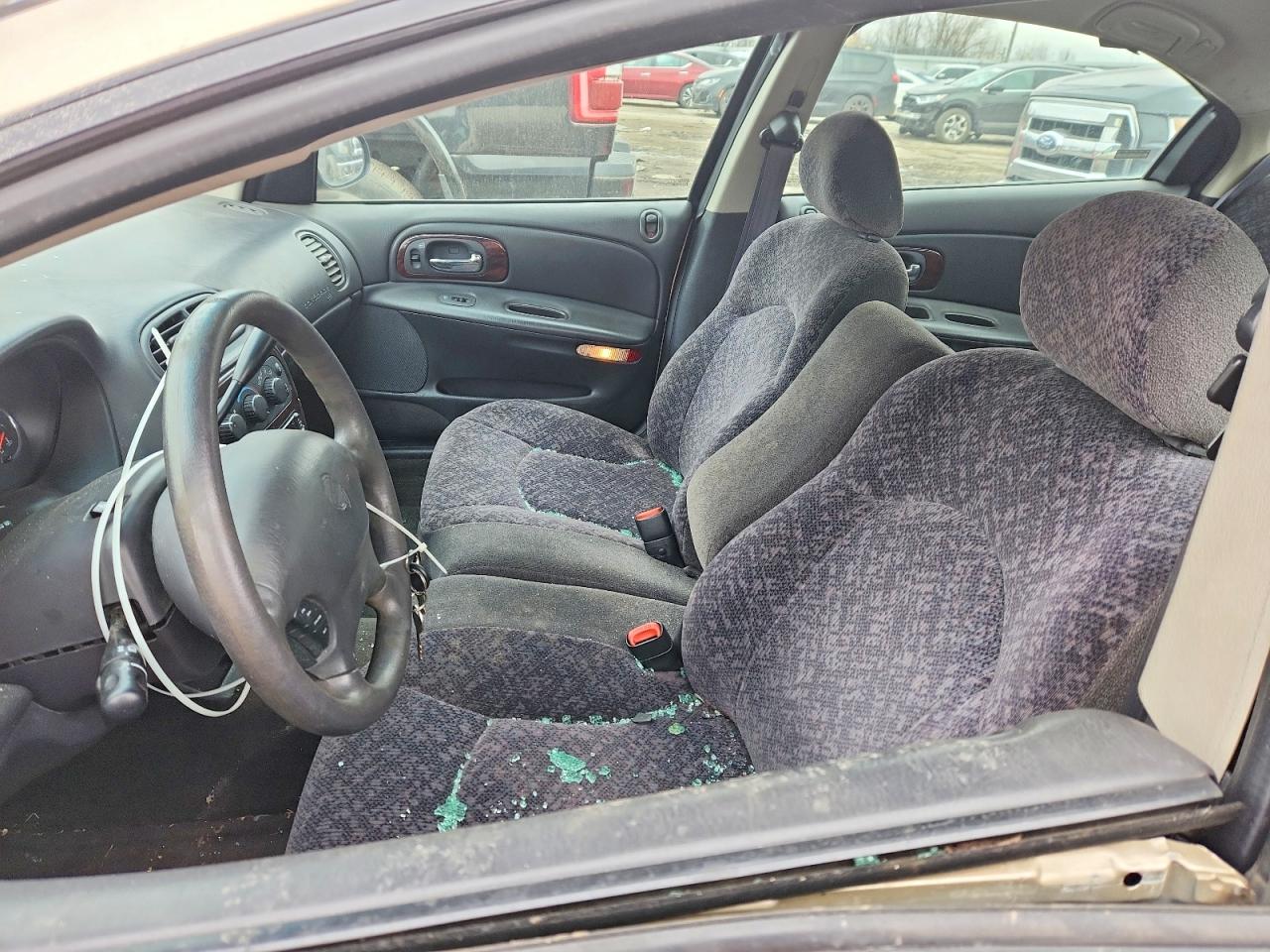 2000 Chrysler Concorde Lx Tan vin: 2C3HD46RXYH156577