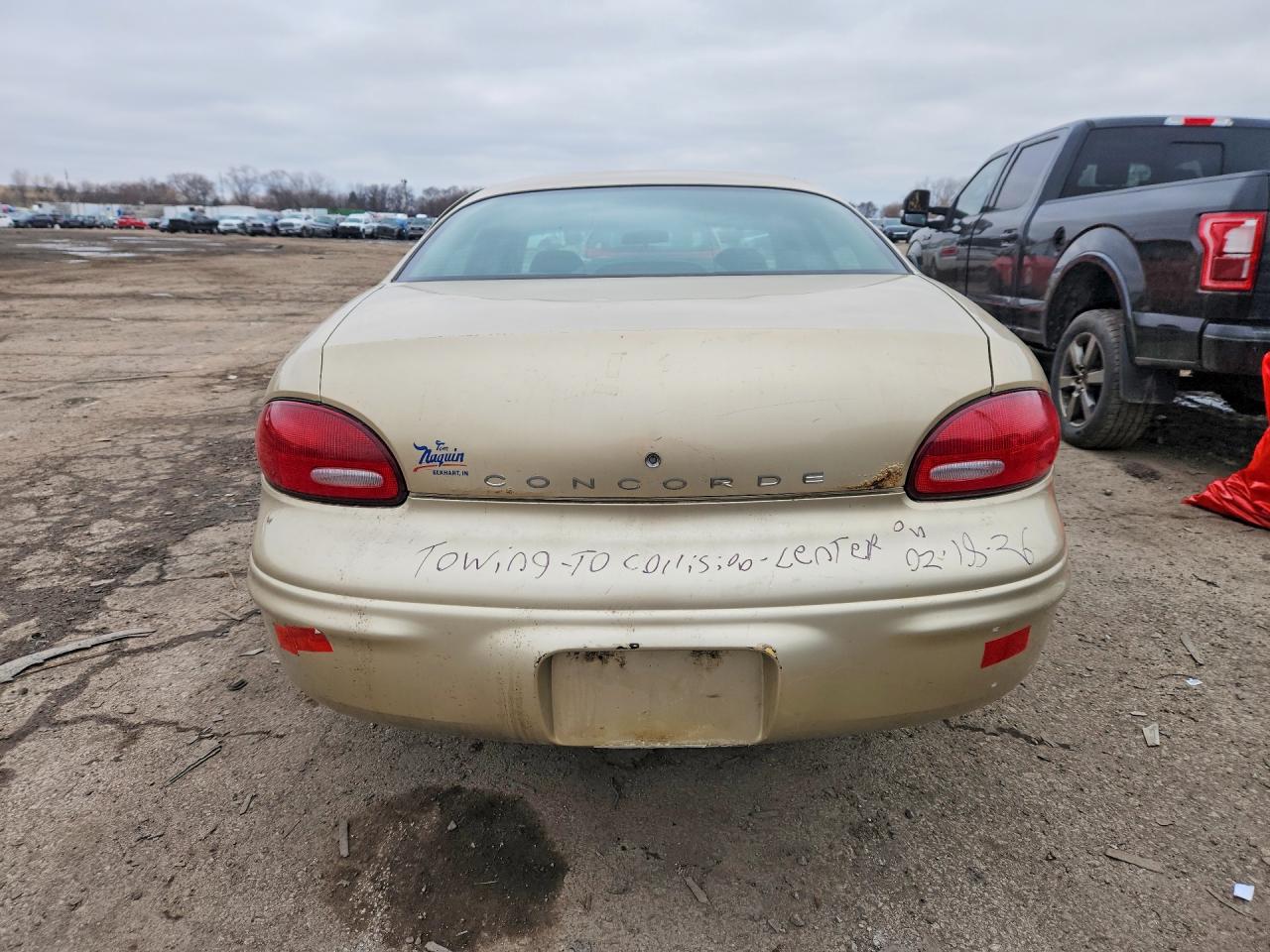 2000 Chrysler Concorde Lx Tan vin: 2C3HD46RXYH156577