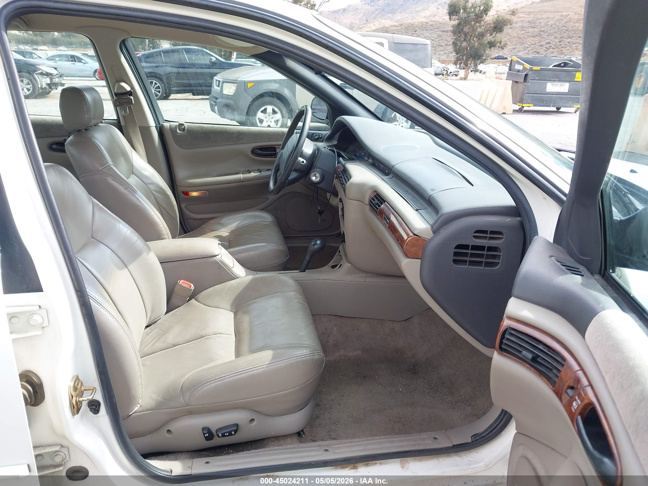 1997 Chrysler Concorde Lx White vin: 2C3HD56F6VH562704