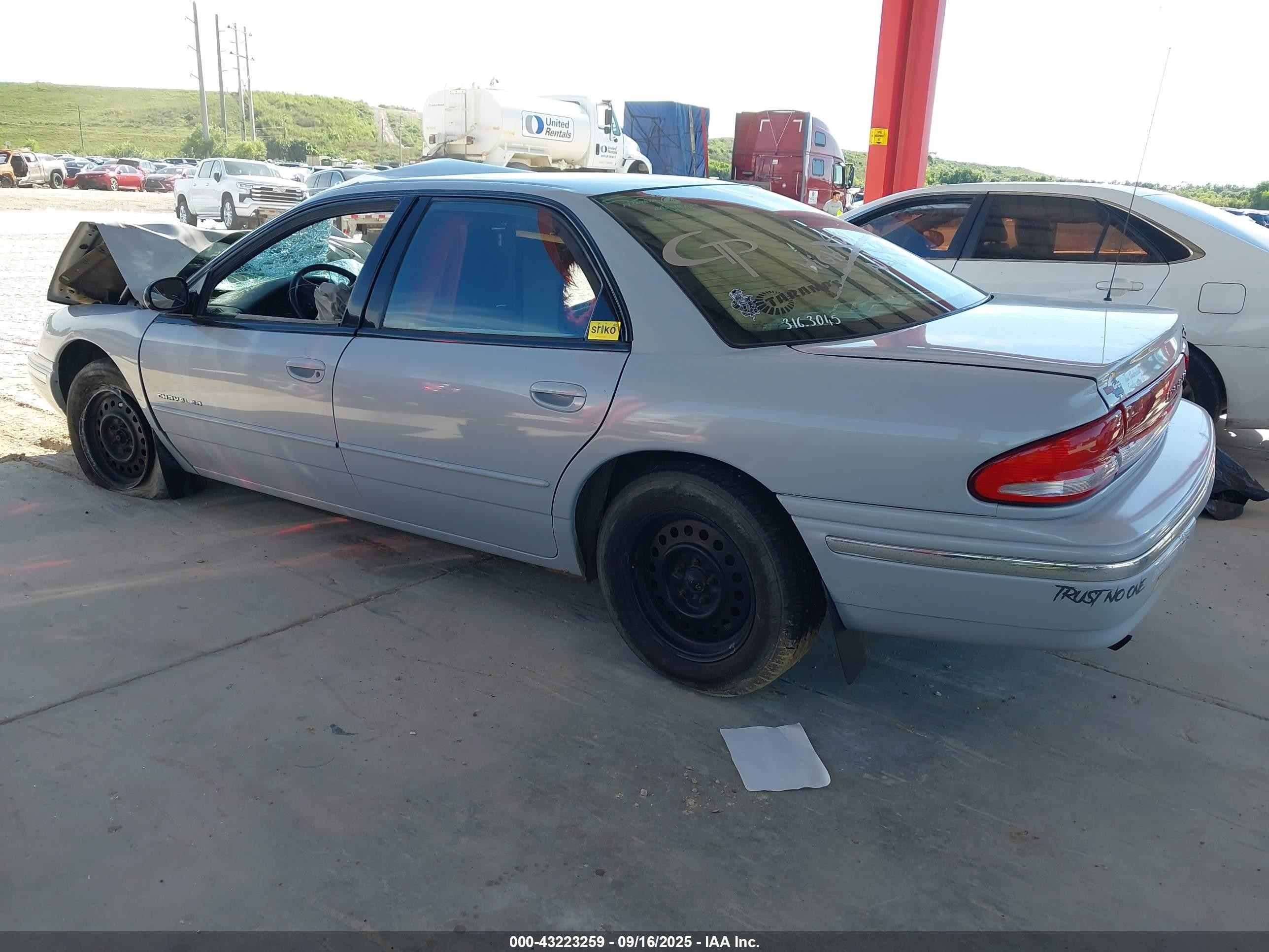1996 Chrysler Concorde Lx Light Blue vin: 2C3HD56TXTH239274