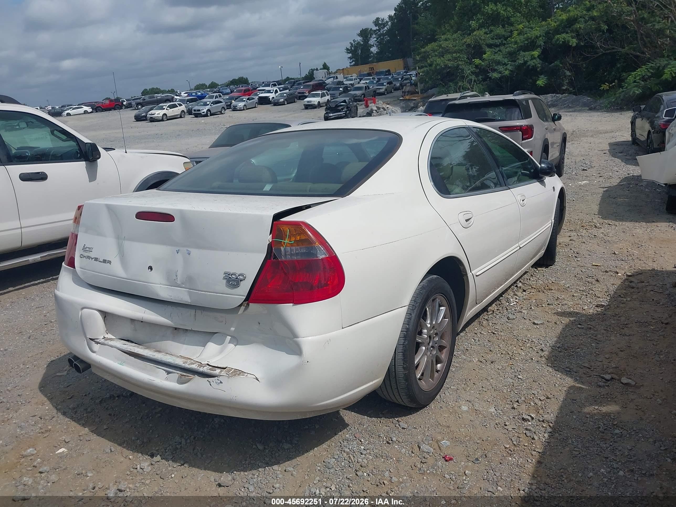 2002 Chrysler 300m   White vin: 2C3HE66G02H141004