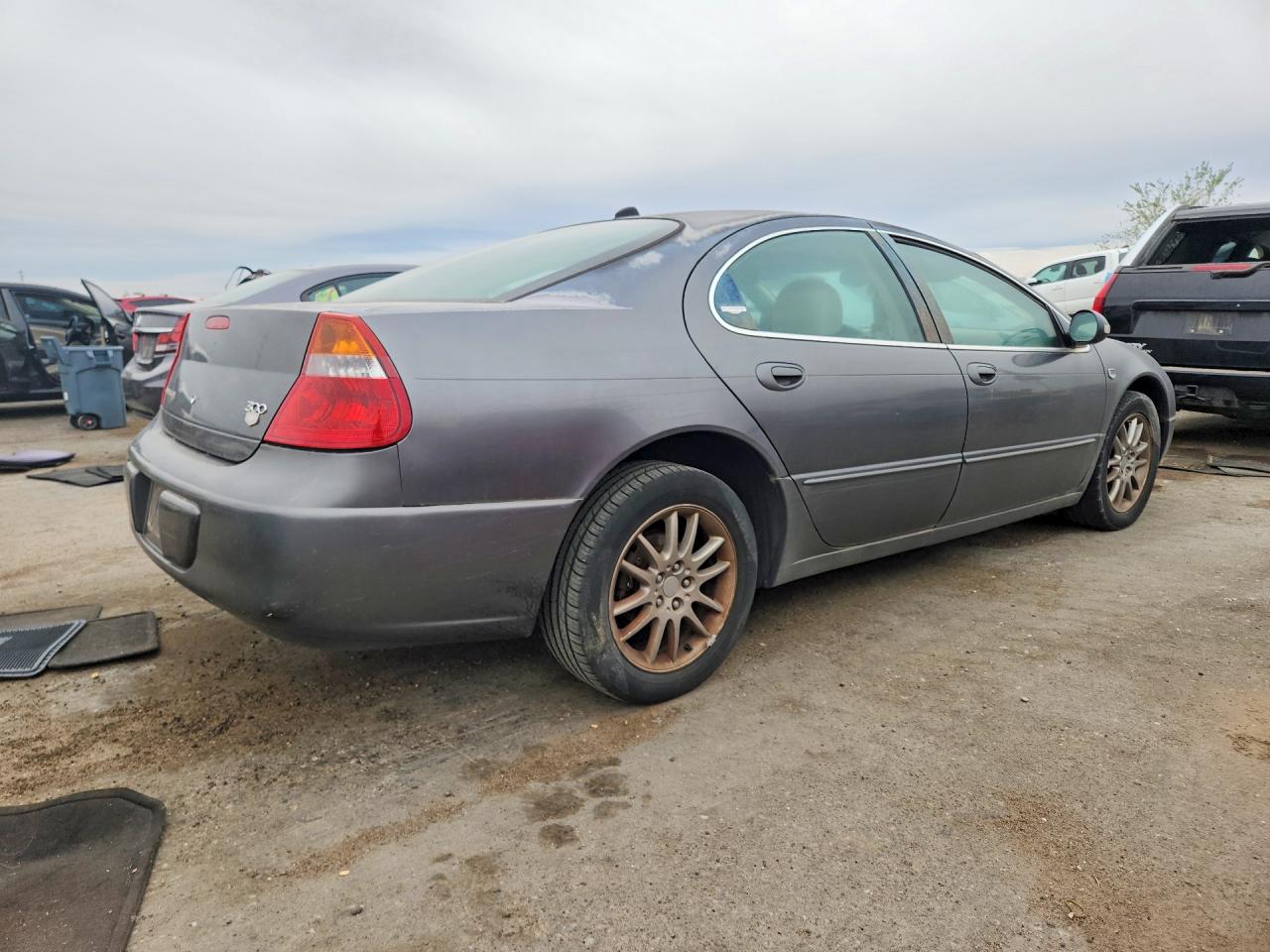 2004 Chrysler 300m Gray vin: 2C3HE66G34H691395