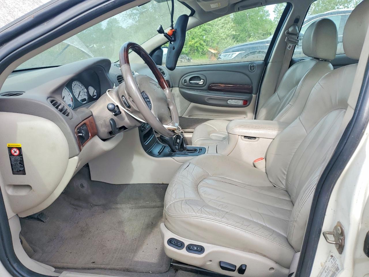 2003 Chrysler 300m White vin: 2C3HE66G43H512845