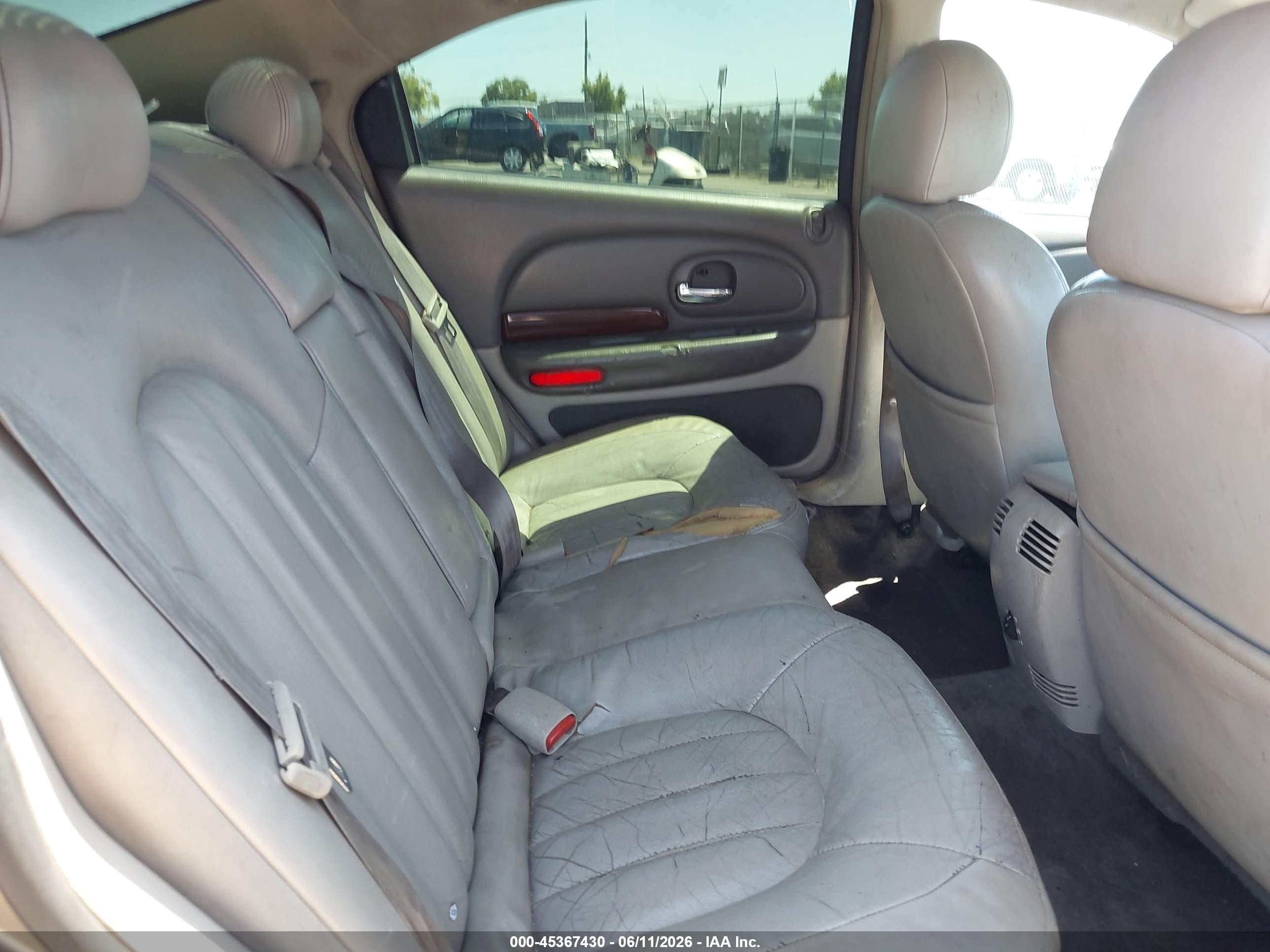 2002 Chrysler 300m   Purple vin: 2C3HE66G62H310748