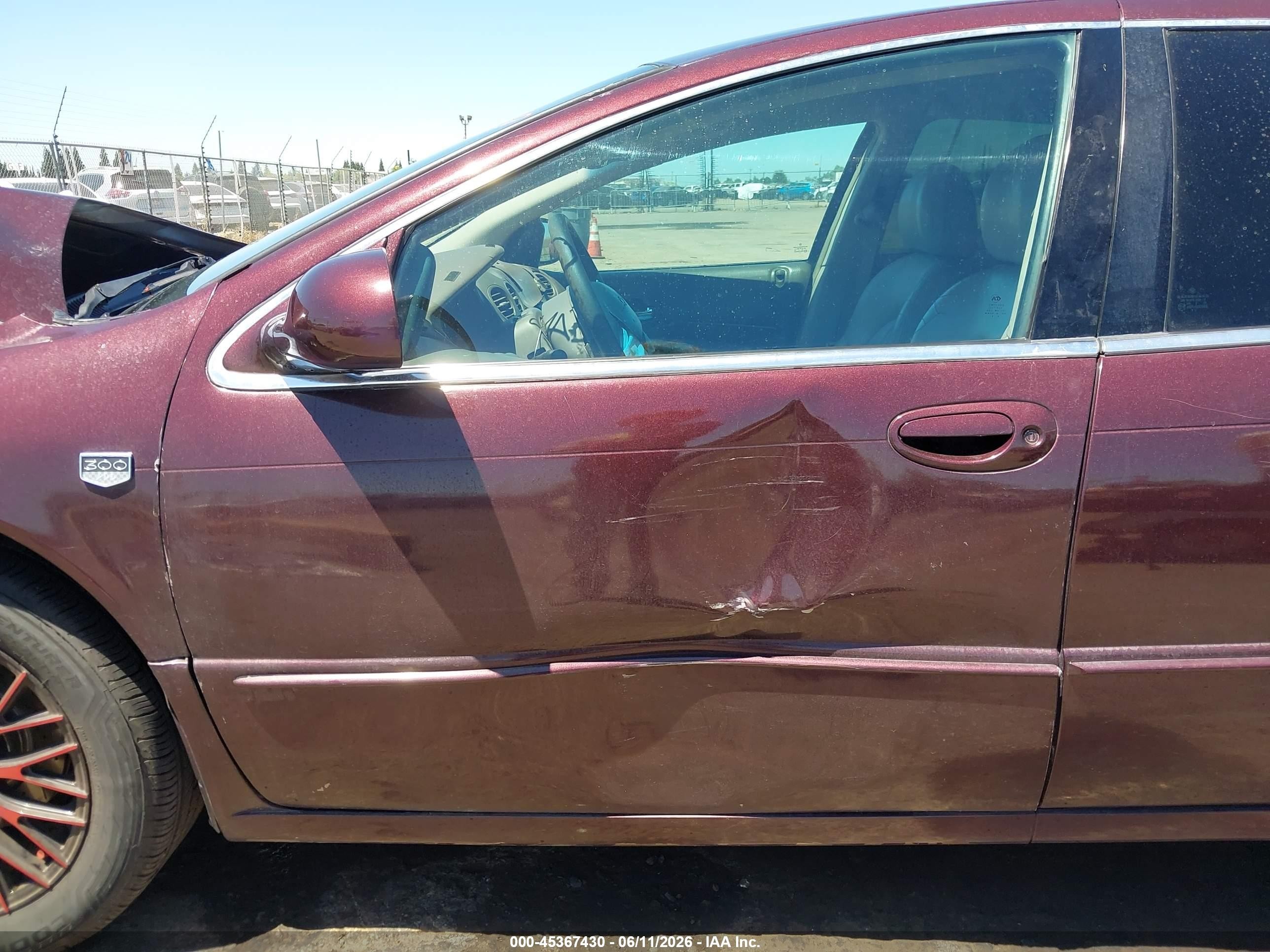 2002 Chrysler 300m   Purple vin: 2C3HE66G62H310748