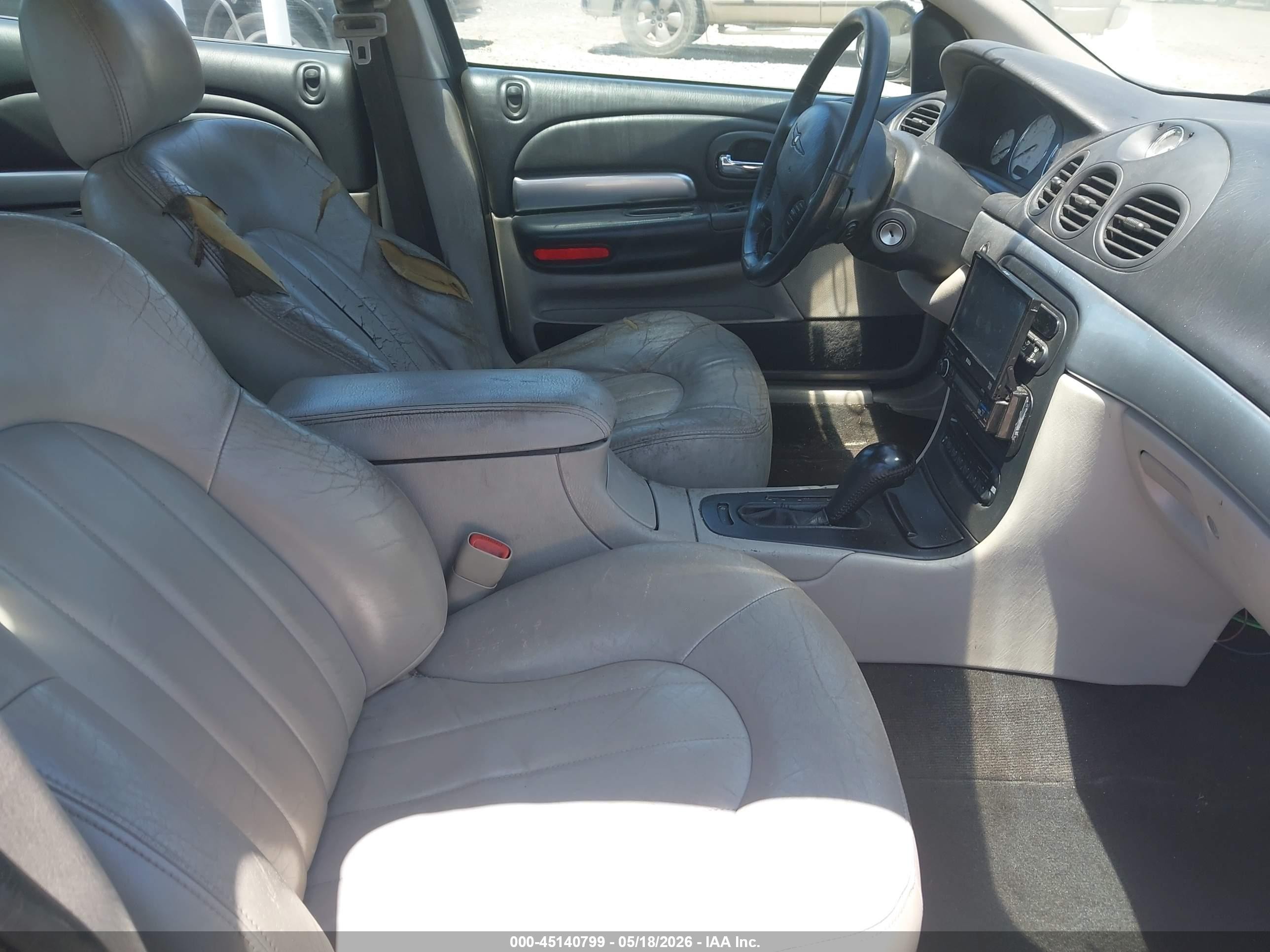 2004 Chrysler 300m   Silver vin: 2C3HE66G64H692542