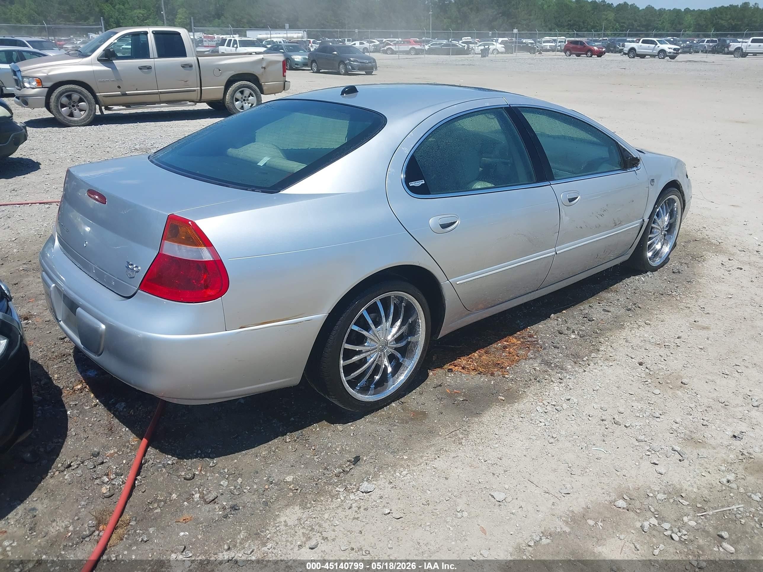 2004 Chrysler 300m   Silver vin: 2C3HE66G64H692542