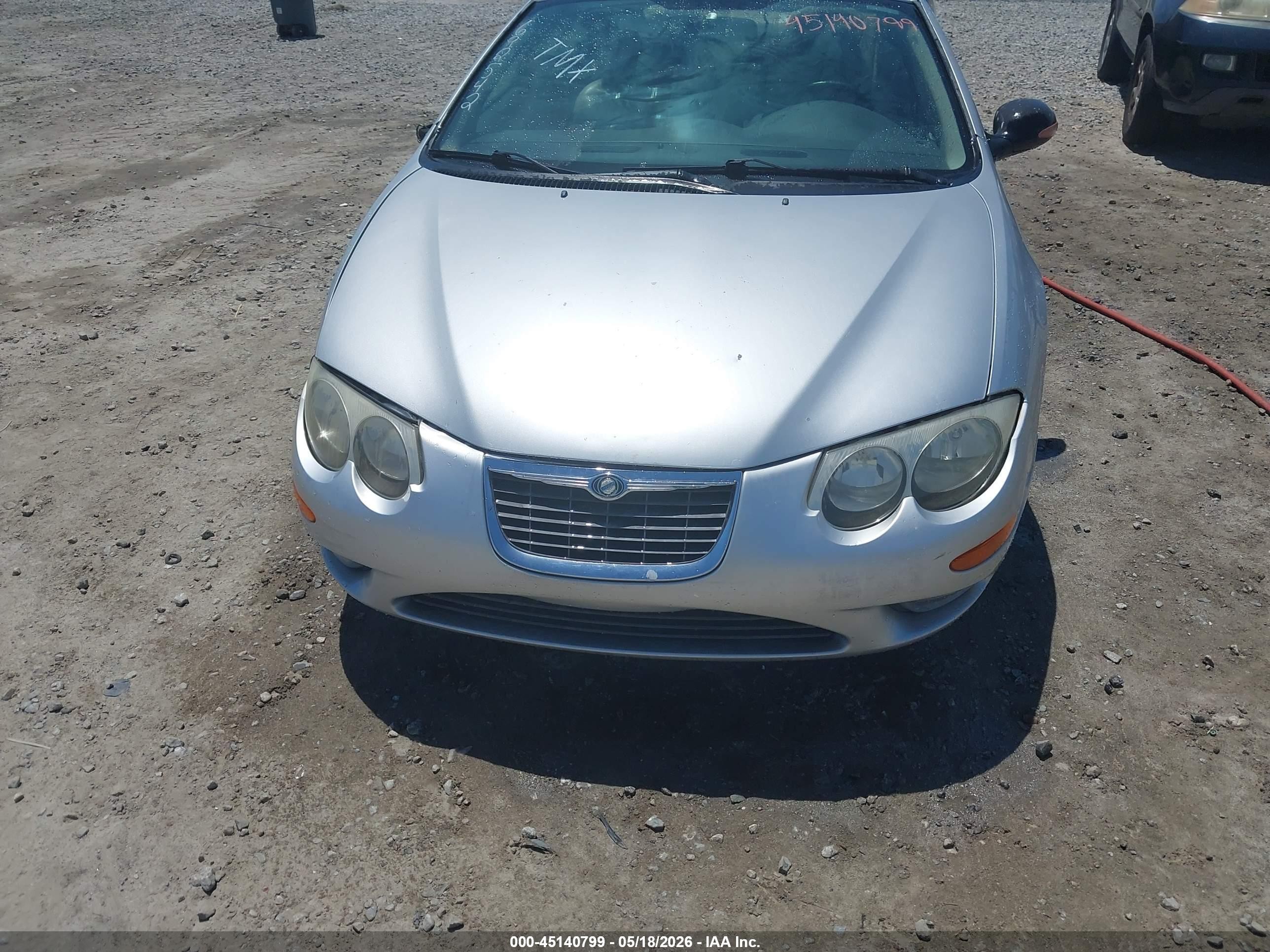 2004 Chrysler 300m   Silver vin: 2C3HE66G64H692542