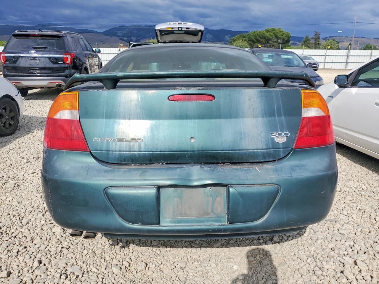 1999 Chrysler 300 Green vin: 2C3HE66G7XH234593