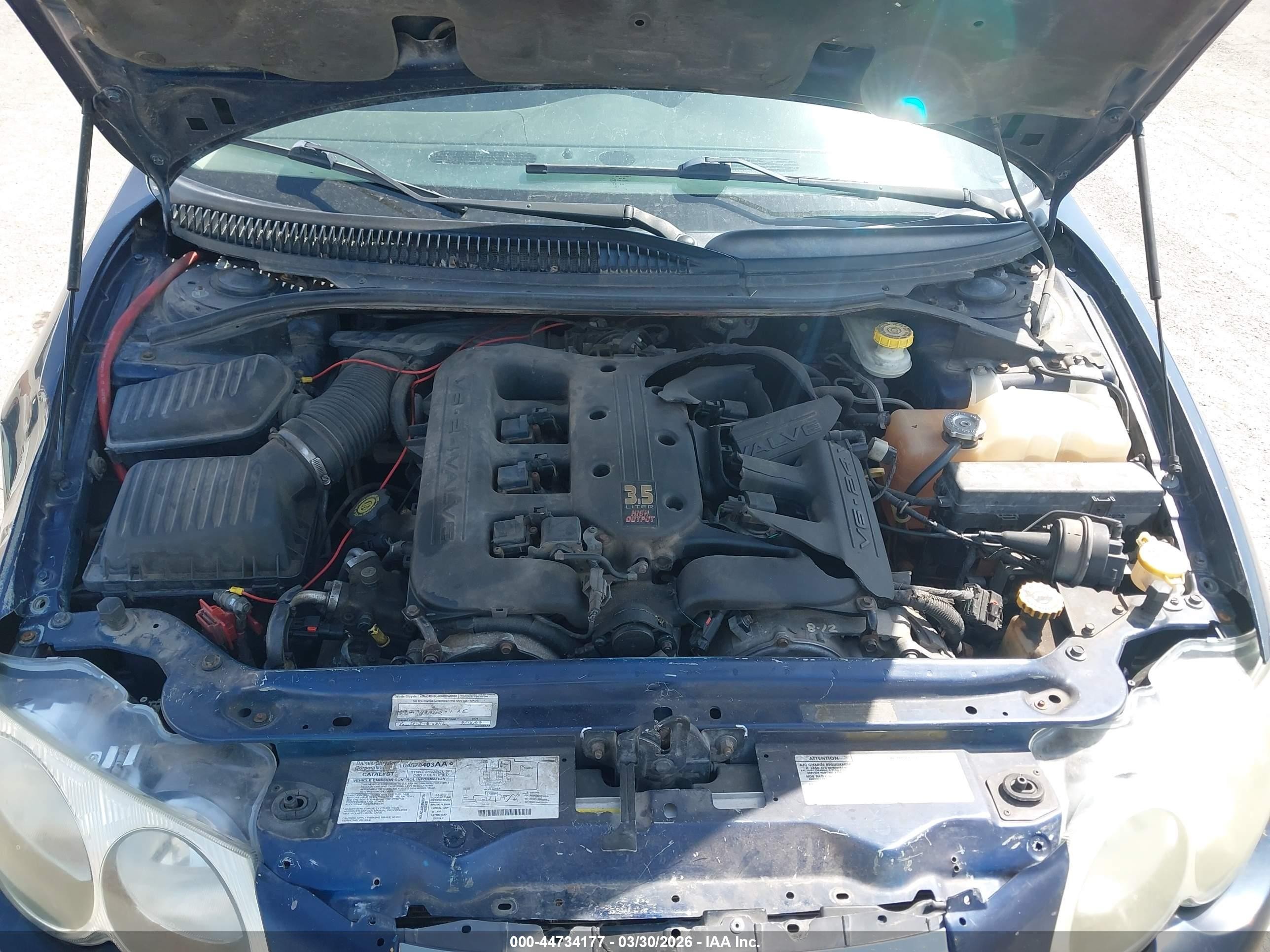 2004 Chrysler 300m   Dark Blue vin: 2C3HE66G84H668758