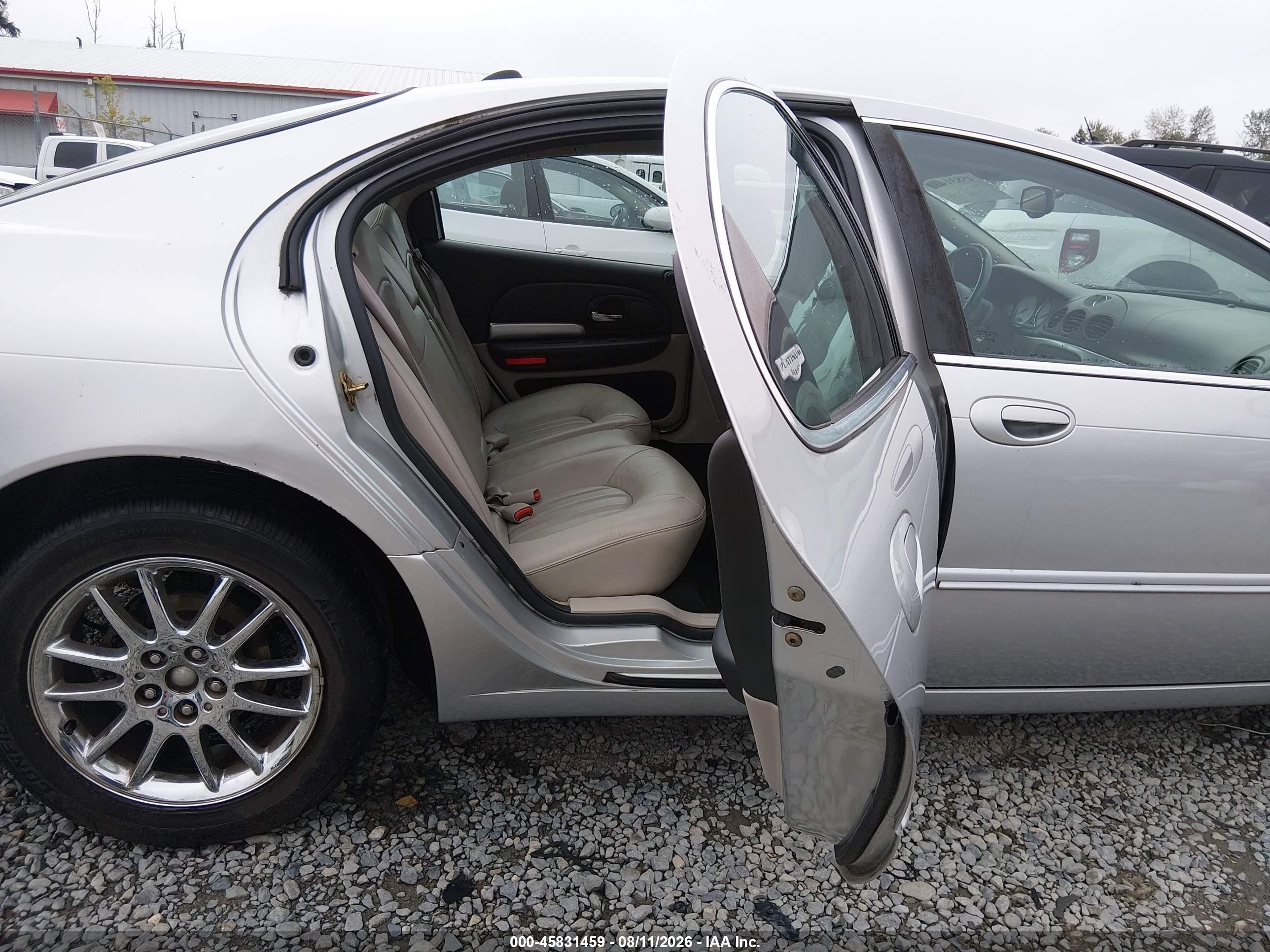 2004 Chrysler 300m   Silver vin: 2C3HE66G84H692798
