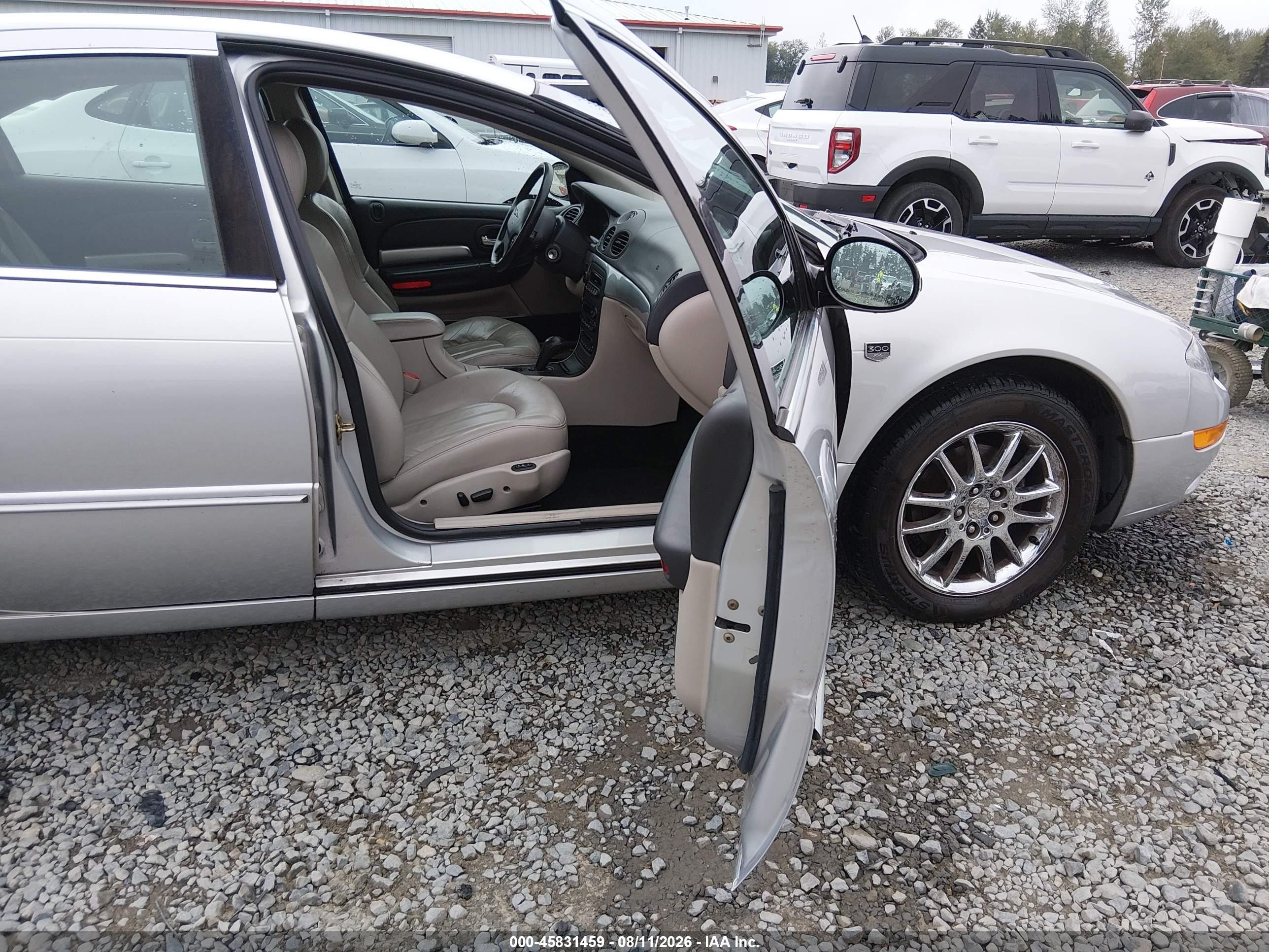 2004 Chrysler 300m   Silver vin: 2C3HE66G84H692798