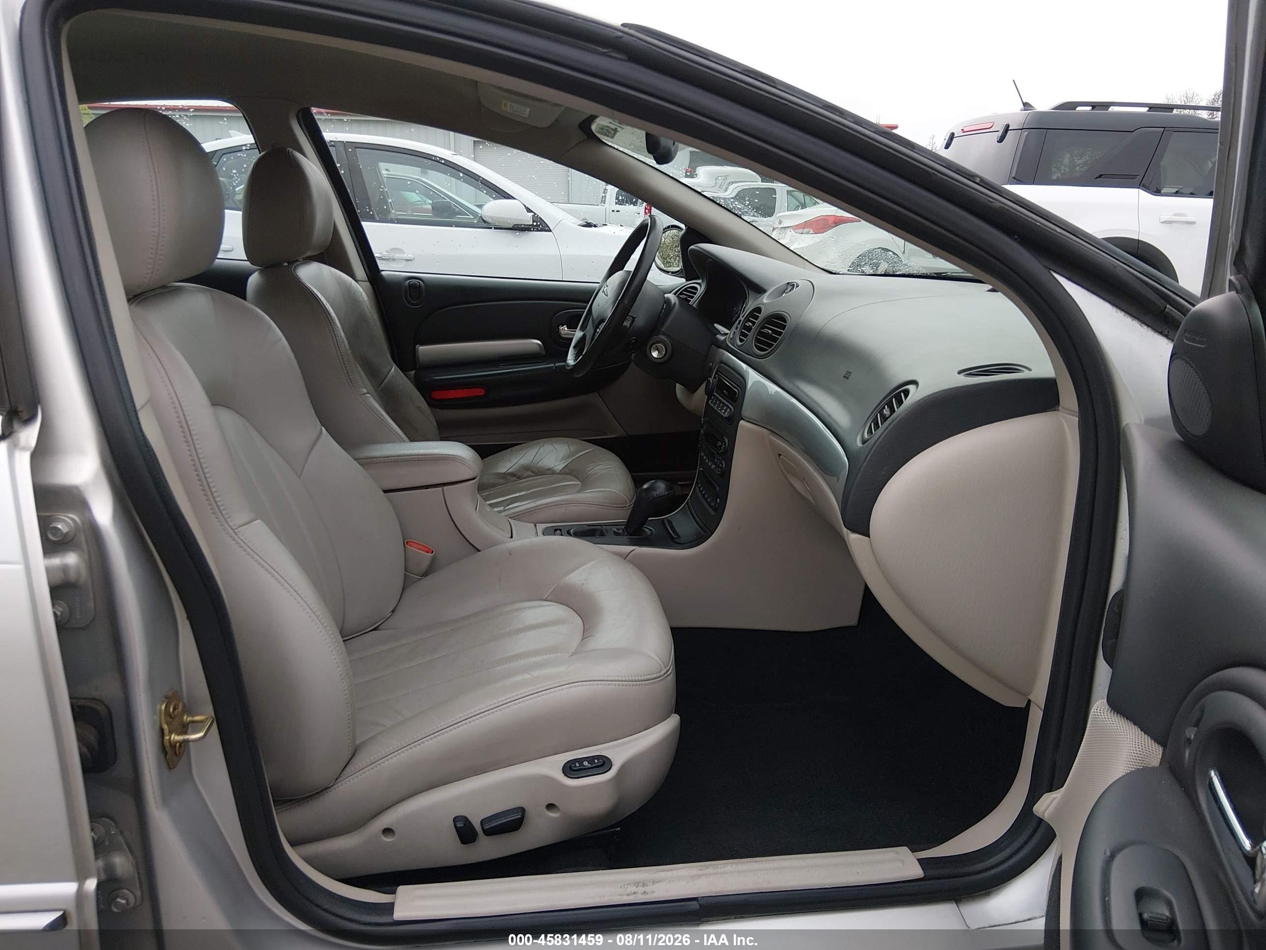 2004 Chrysler 300m   Silver vin: 2C3HE66G84H692798