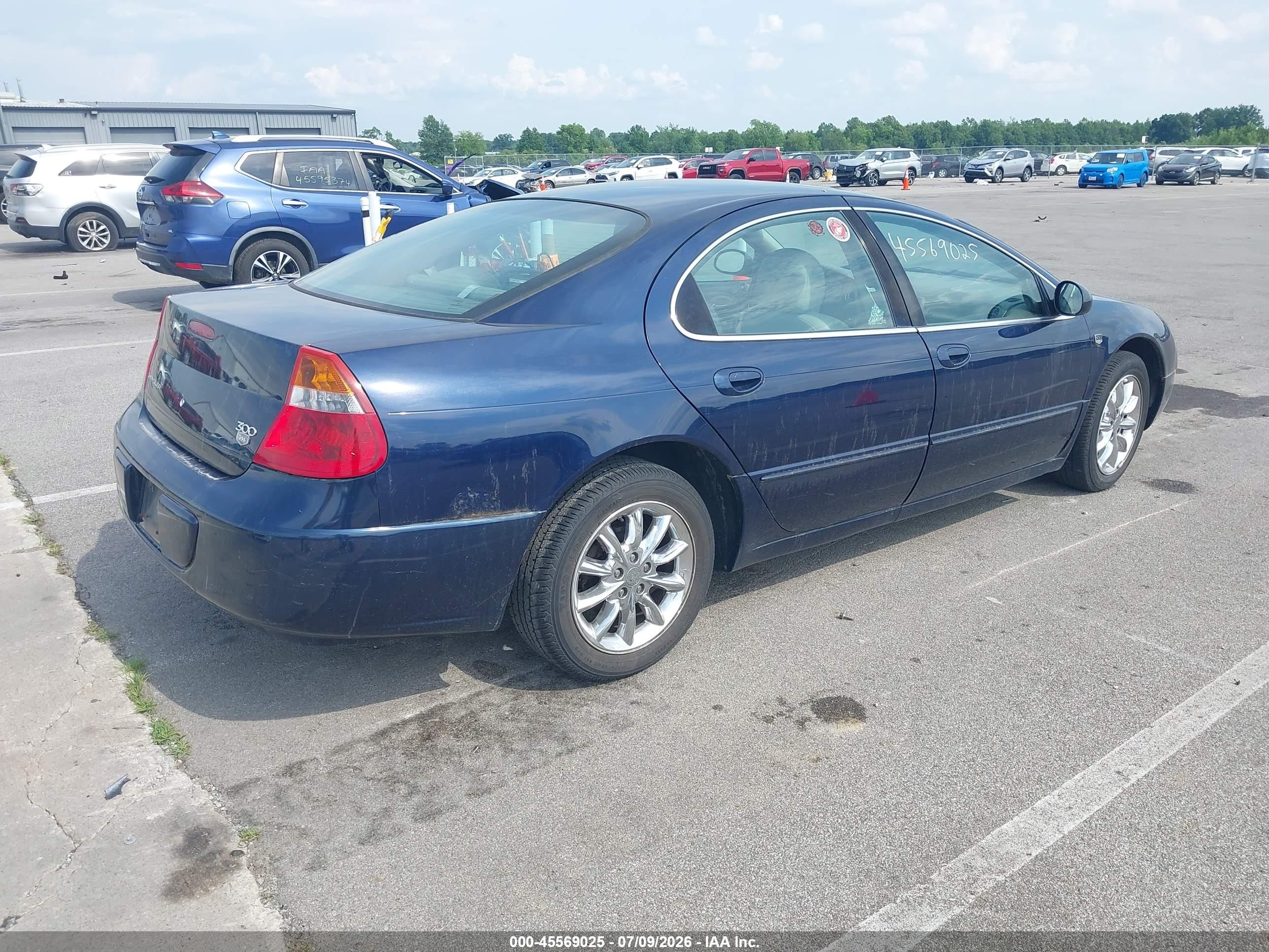 2004 Chrysler 300m   Синий vin: 2C3HE66G94H669059