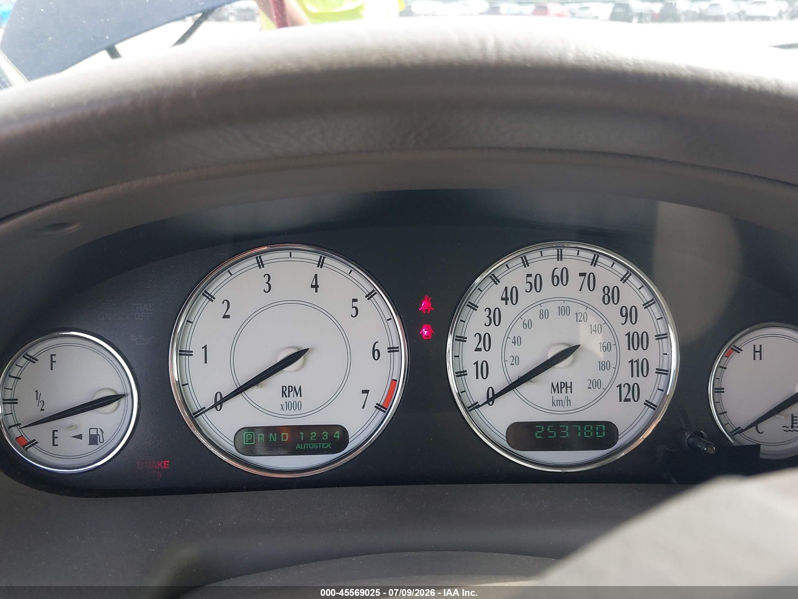 2004 Chrysler 300m   Синий vin: 2C3HE66G94H669059