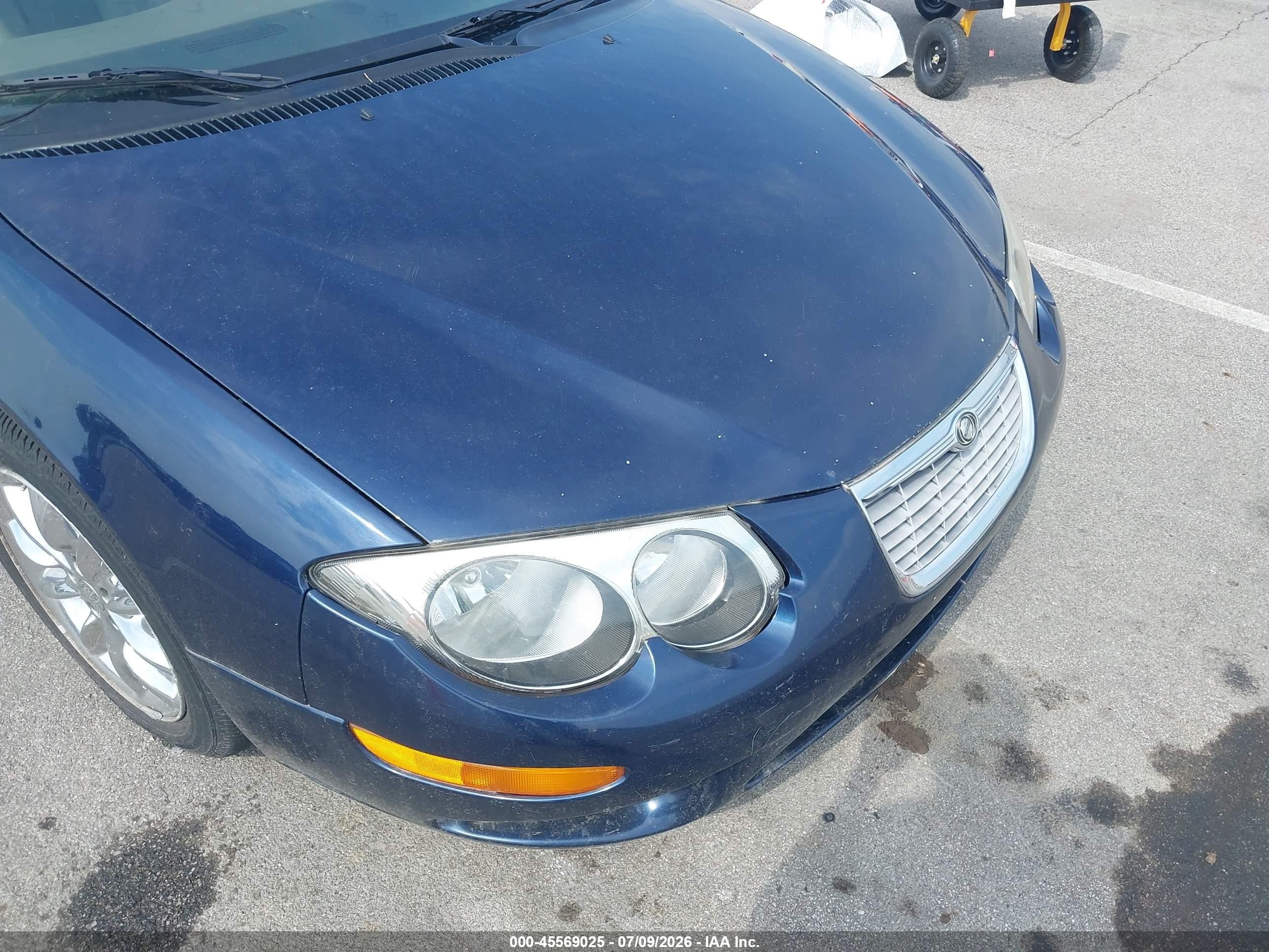 2004 Chrysler 300m   Синий vin: 2C3HE66G94H669059