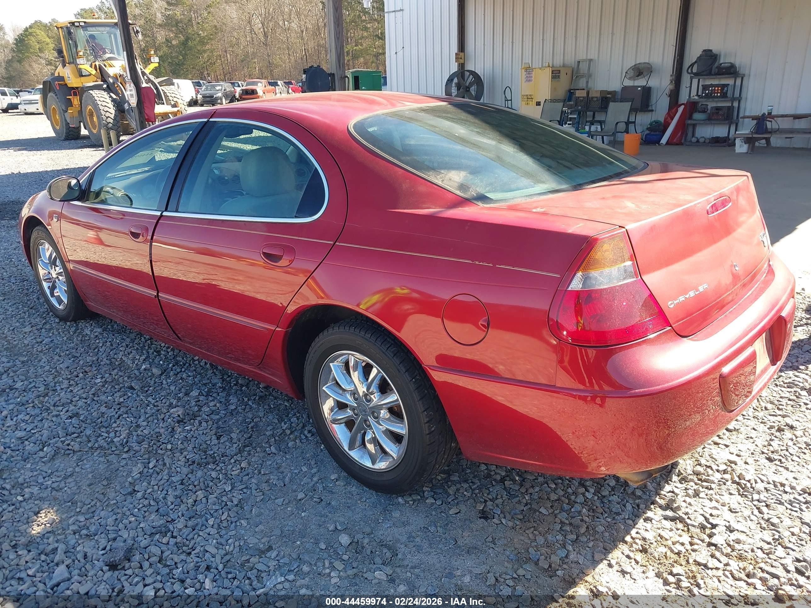 2003 Chrysler 300m   Red vin: 2C3HE66GX3H512994
