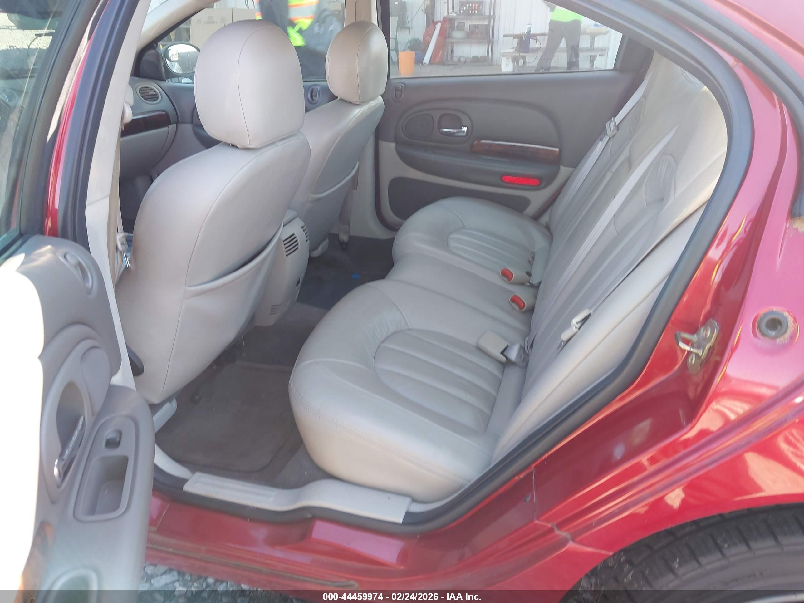 2003 Chrysler 300m   Red vin: 2C3HE66GX3H512994