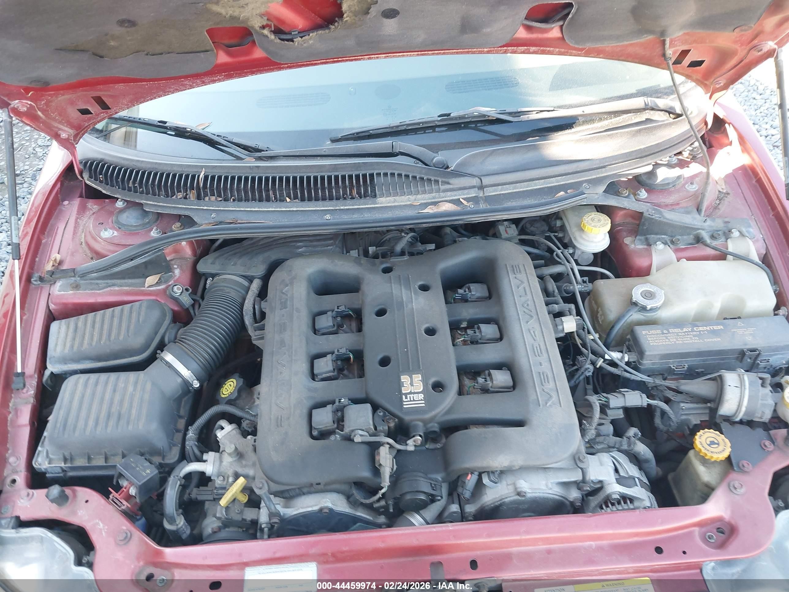 2003 Chrysler 300m   Red vin: 2C3HE66GX3H512994