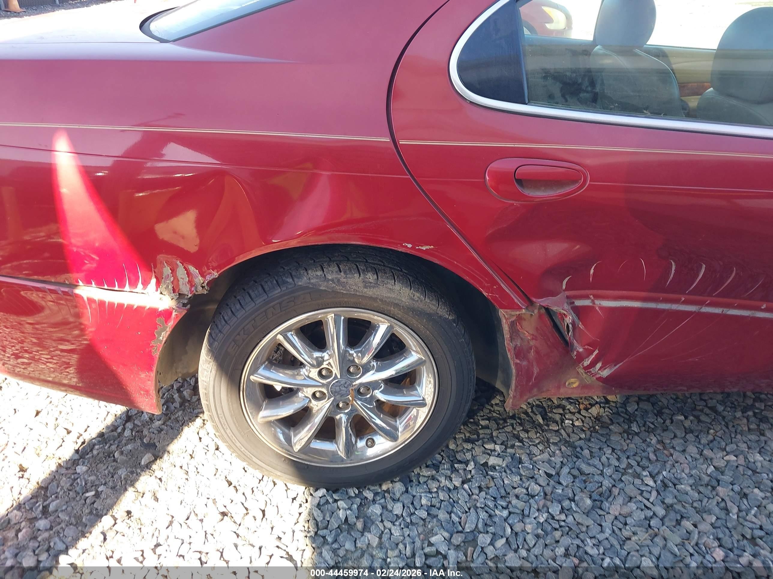 2003 Chrysler 300m   Red vin: 2C3HE66GX3H512994