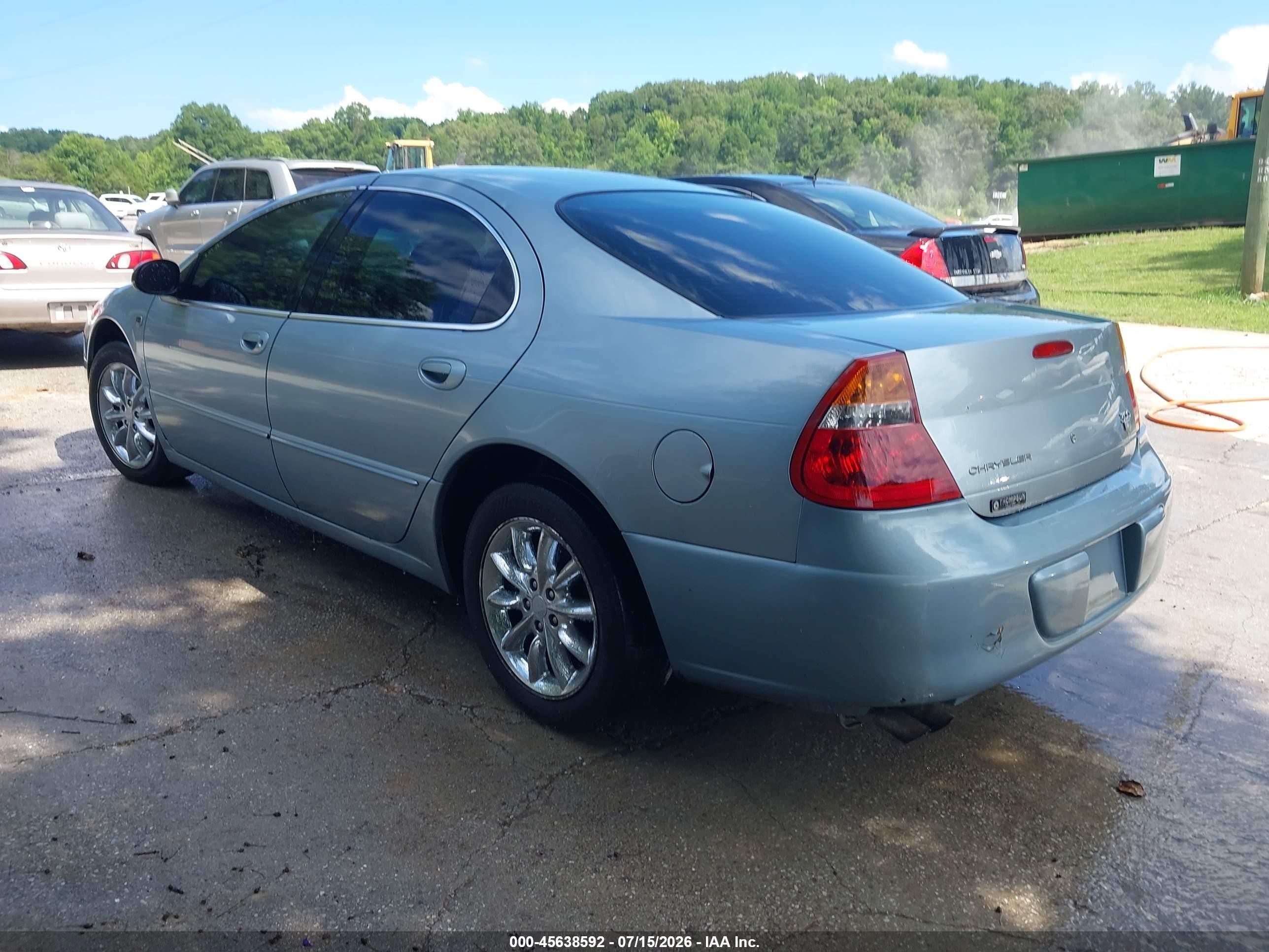 2004 Chrysler 300m   Blue vin: 2C3HE66GX4H615088