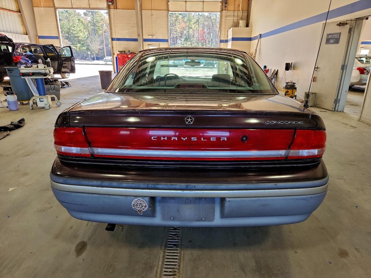1994 Chrysler Concorde Purple vin: 2C3HL56T3RH303523