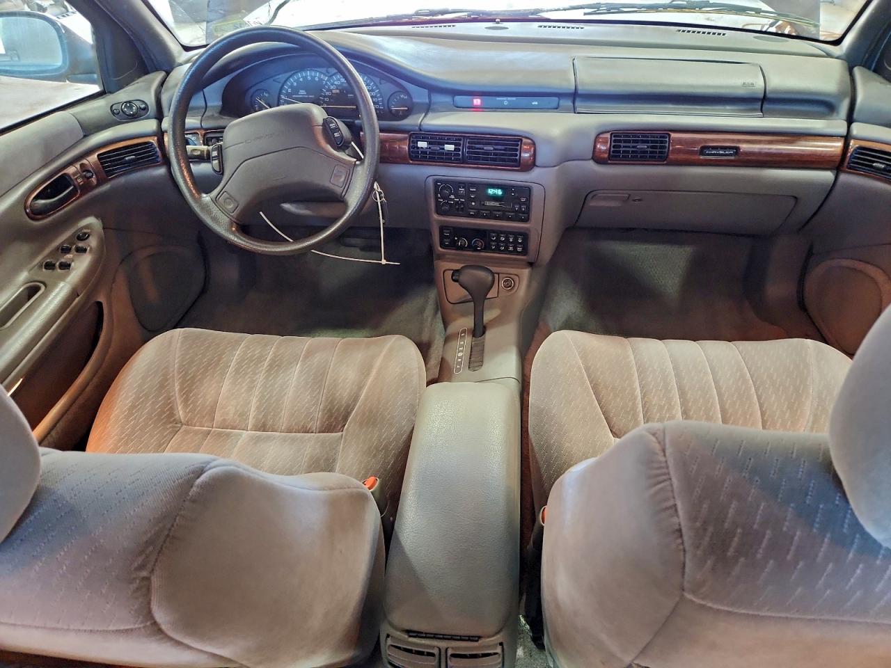 1994 Chrysler Concorde Purple vin: 2C3HL56T3RH303523