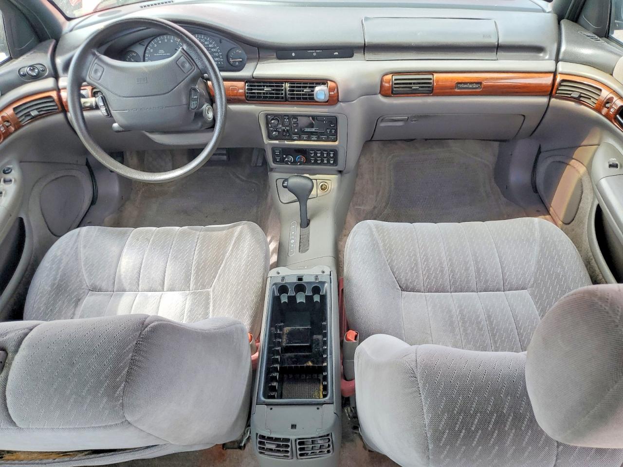 1994 Chrysler Concorde Red vin: 2C3HL56T7RH354099