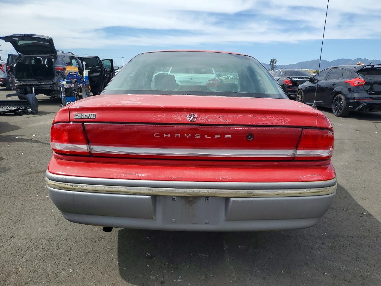 1994 Chrysler Concorde Red vin: 2C3HL56T7RH354099