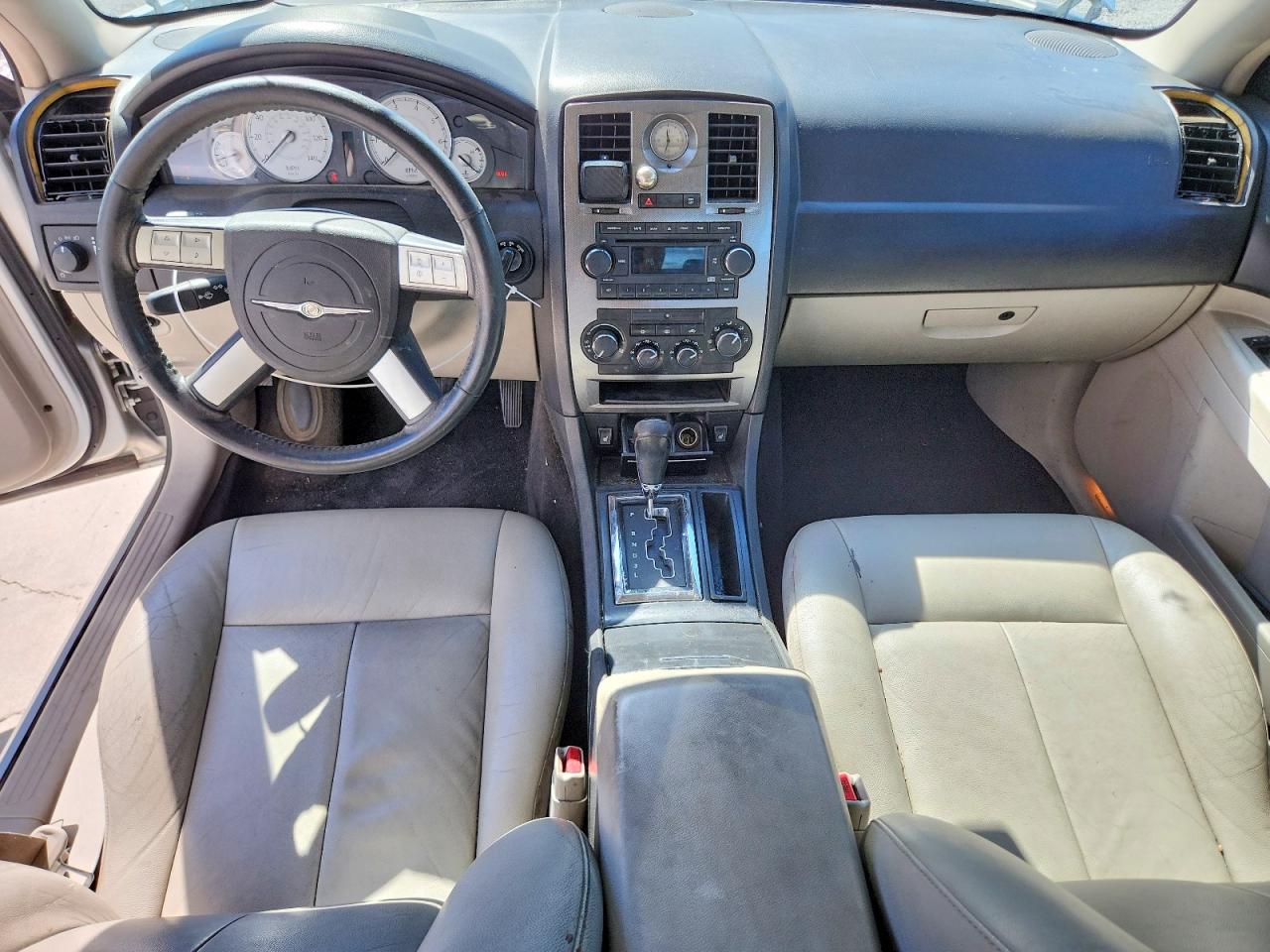 2005 Chrysler 300 Touring Silver vin: 2C3JA53G15H503860
