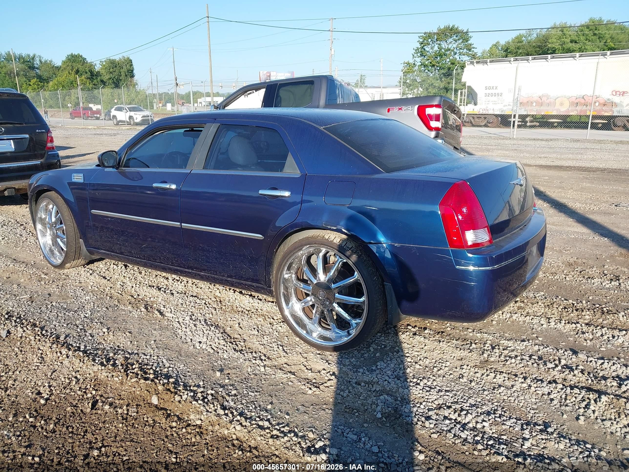 2005 Chrysler 300 Touring Dark Blue vin: 2C3JA53G15H538169