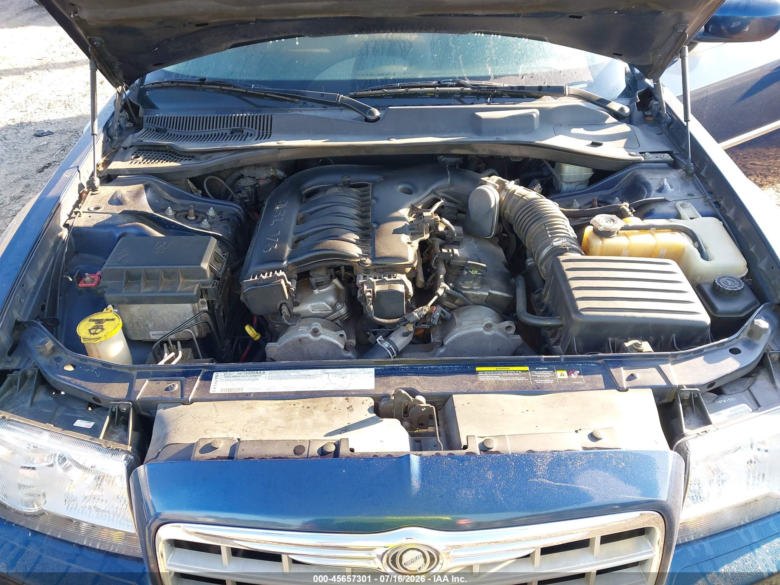 2005 Chrysler 300 Touring Dark Blue vin: 2C3JA53G15H538169