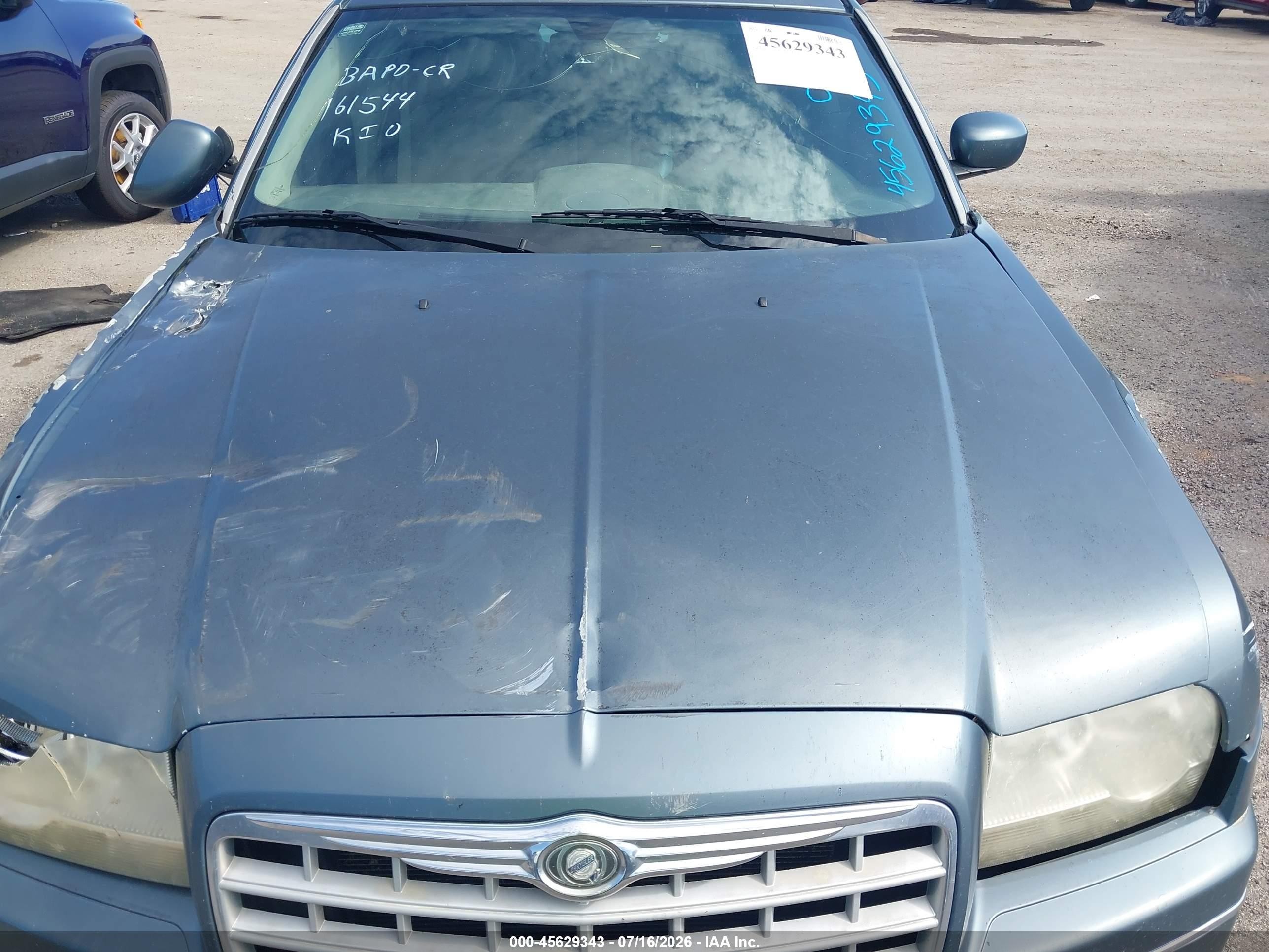 2005 Chrysler 300 Touring Light Blue vin: 2C3JA53G35H625989