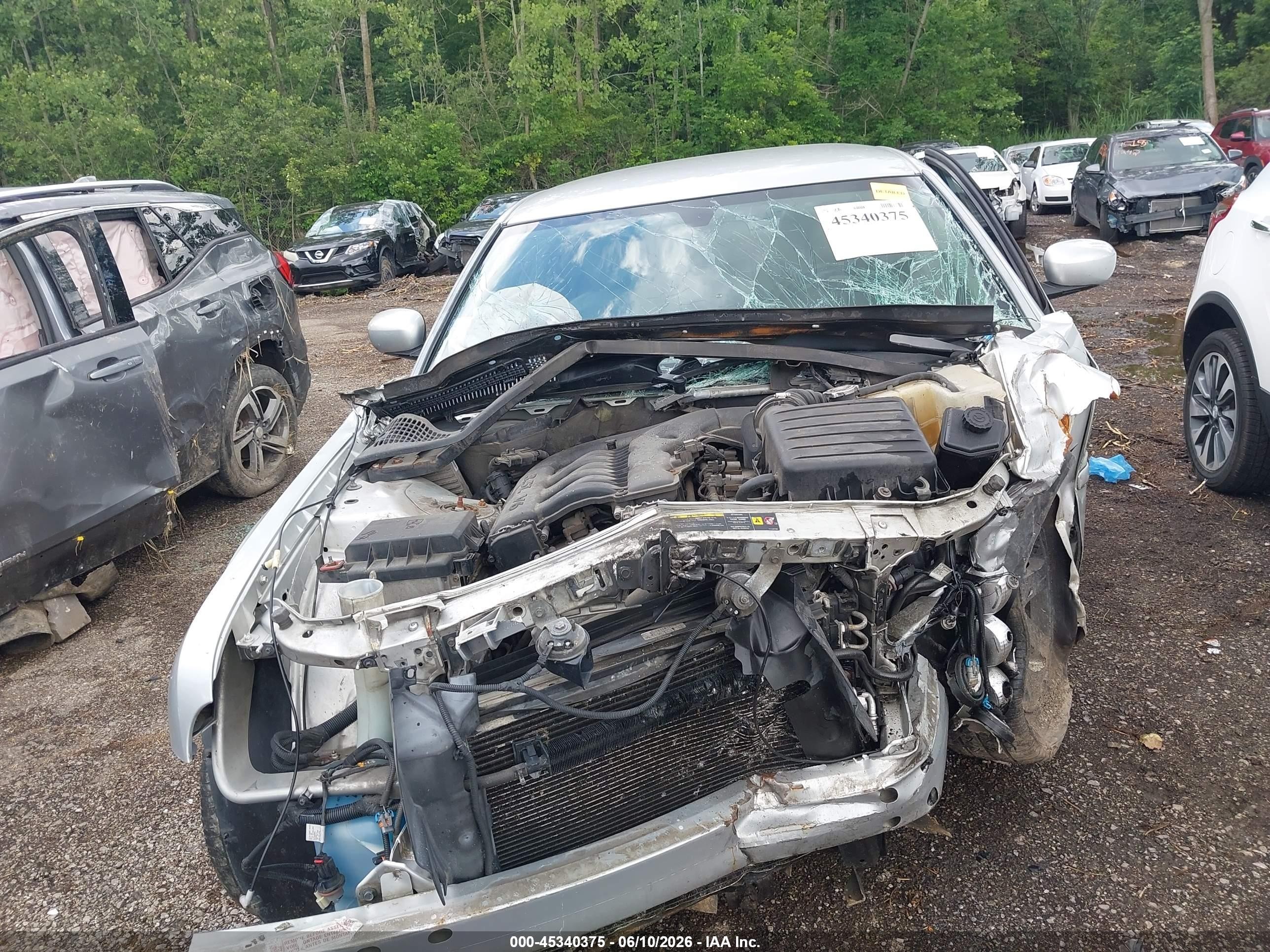 2005 Chrysler 300 Touring Silver vin: 2C3JA53G45H169078